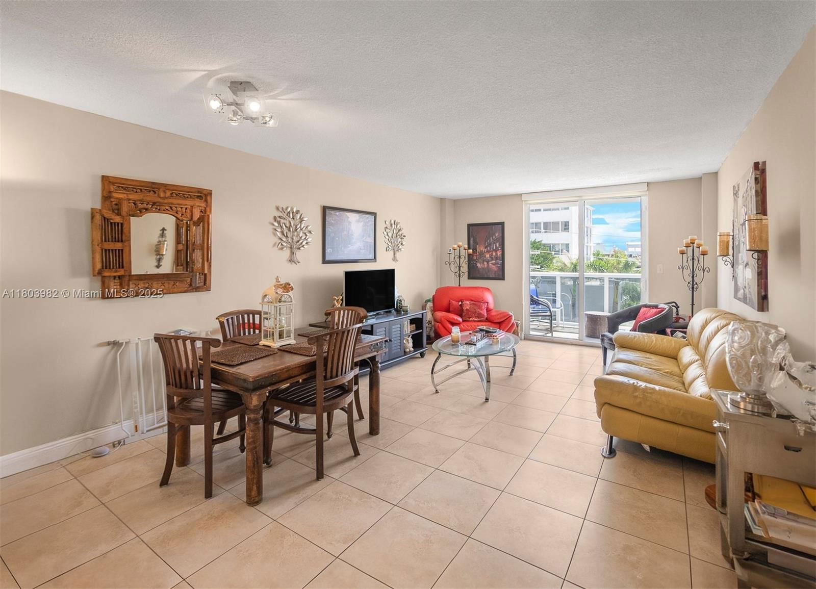 Real estate property located at 7928 West Dr #503, Miami-dade, The Islander Club Condo, North Bay Village, FL