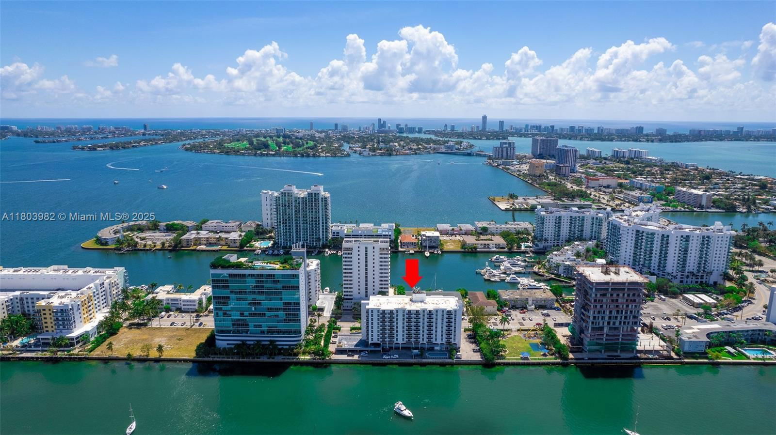 Real estate property located at 7928 West Dr #503, Miami-dade, The Islander Club Condo, North Bay Village, FL