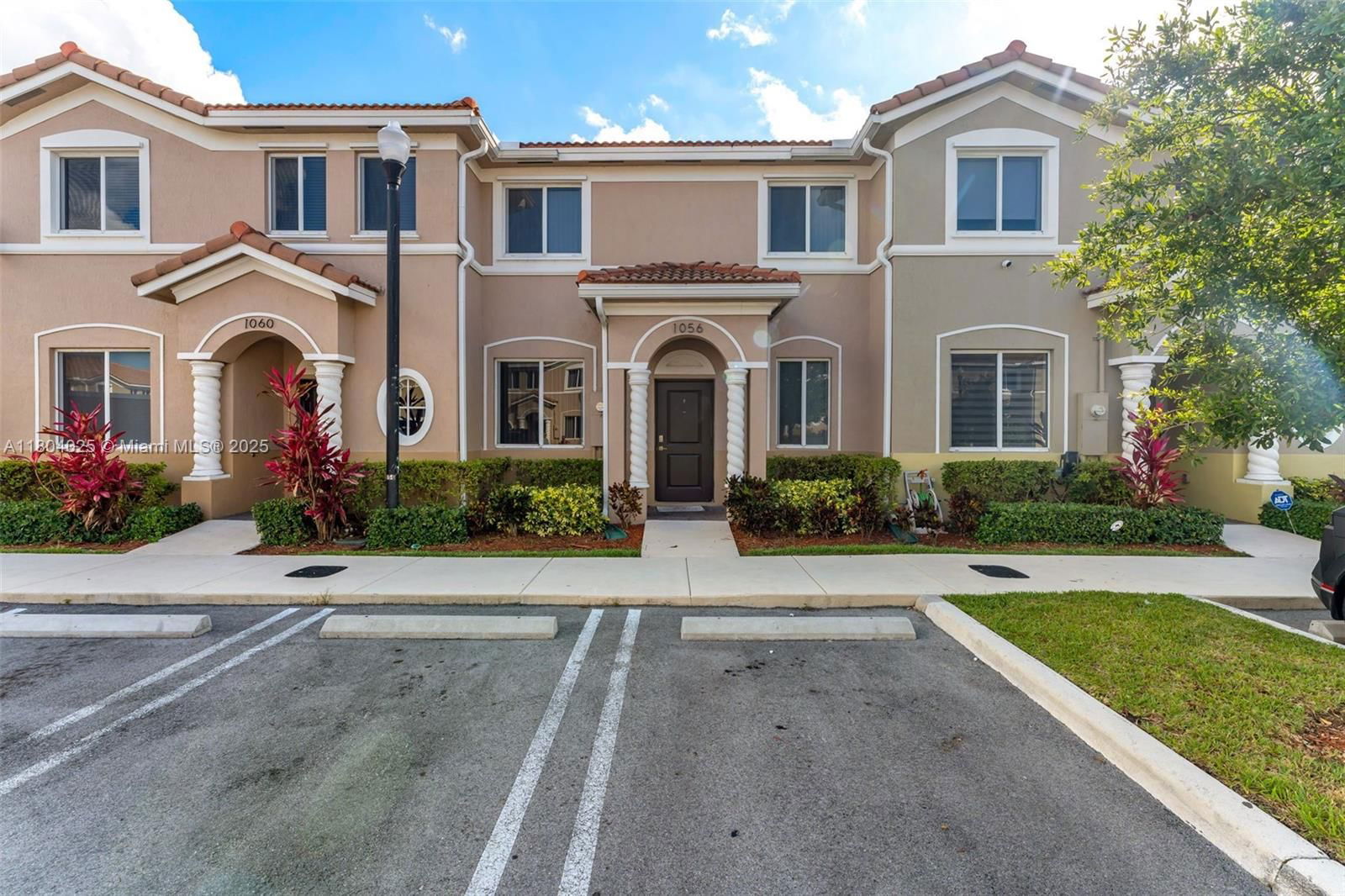 Real estate property located at 1056 24th Ave, Miami-dade, Towns At Seascape, Homestead, FL
