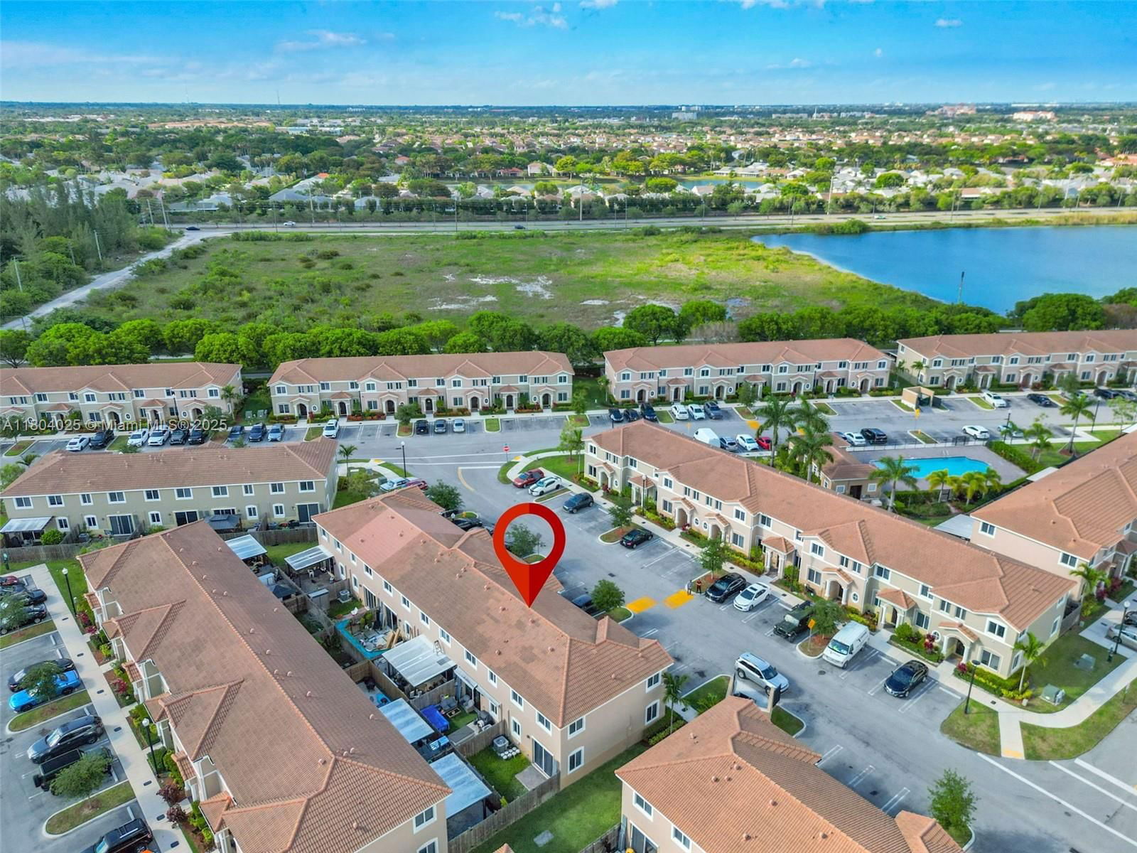 Real estate property located at 1056 24th Ave, Miami-dade, Towns At Seascape, Homestead, FL