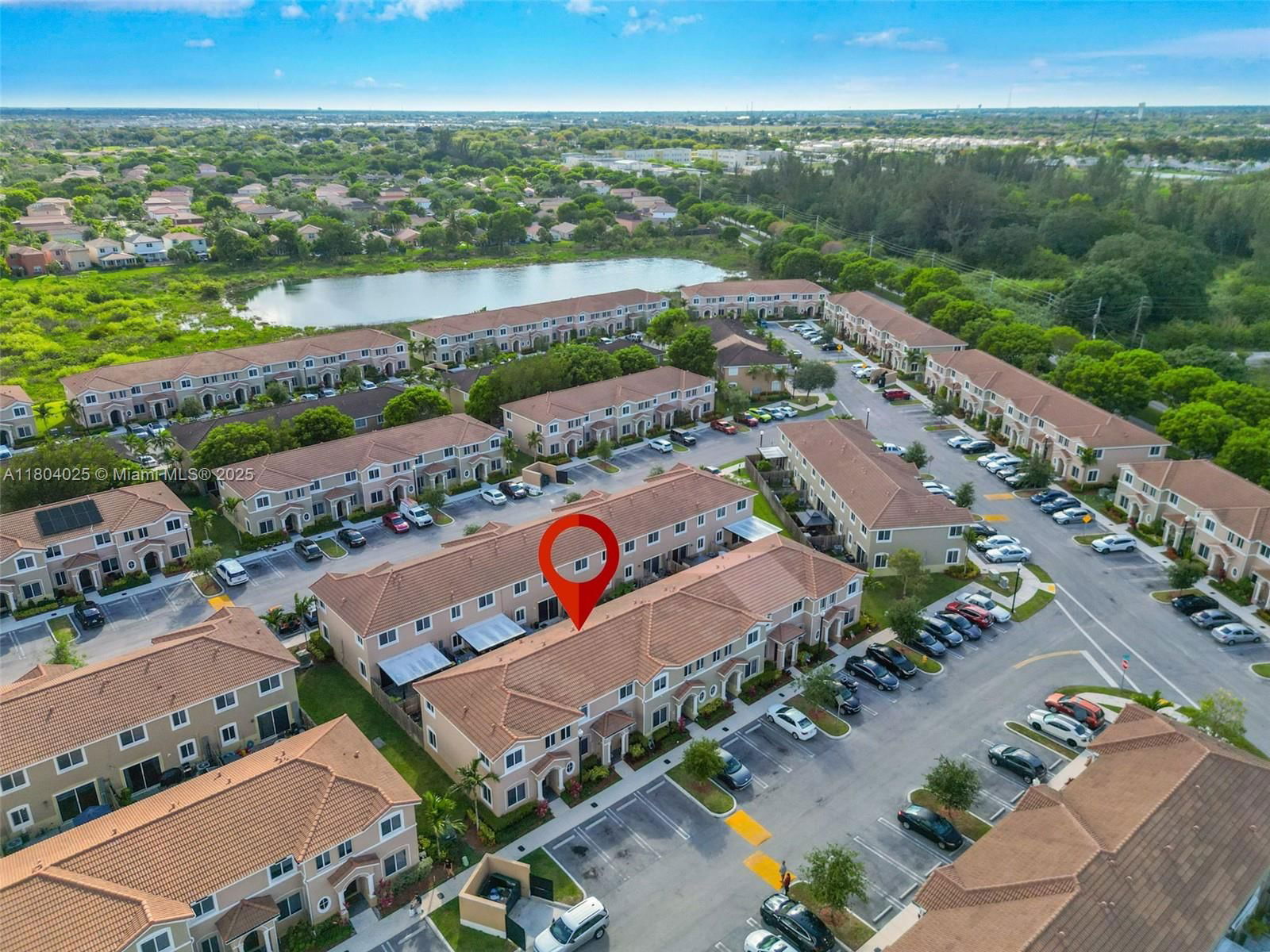 Real estate property located at 1056 24th Ave, Miami-dade, Towns At Seascape, Homestead, FL