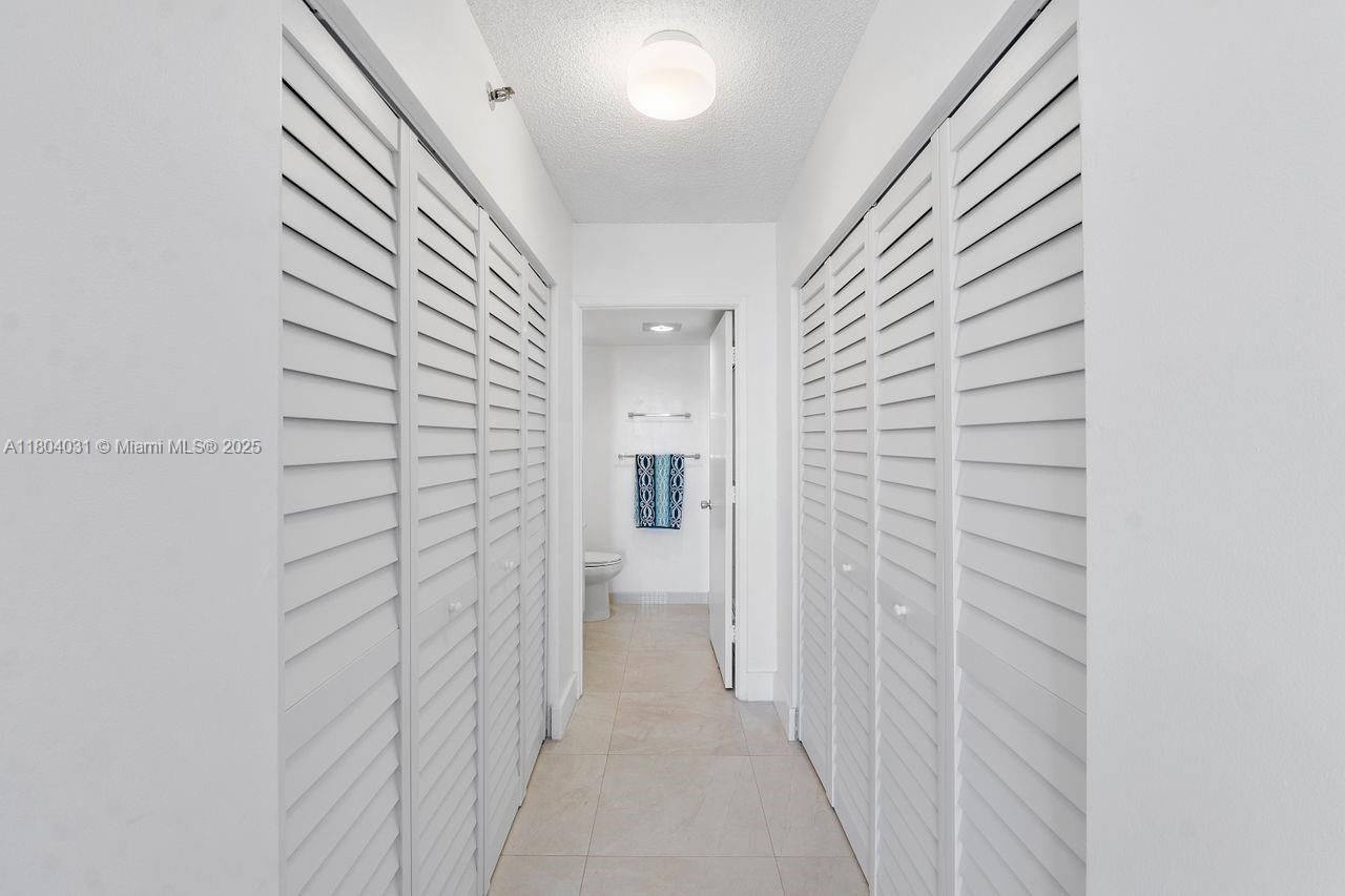 Real estate property located at 20355 34th Ct #929, Miami-dade, Delvista Towers Condo, Aventura, FL