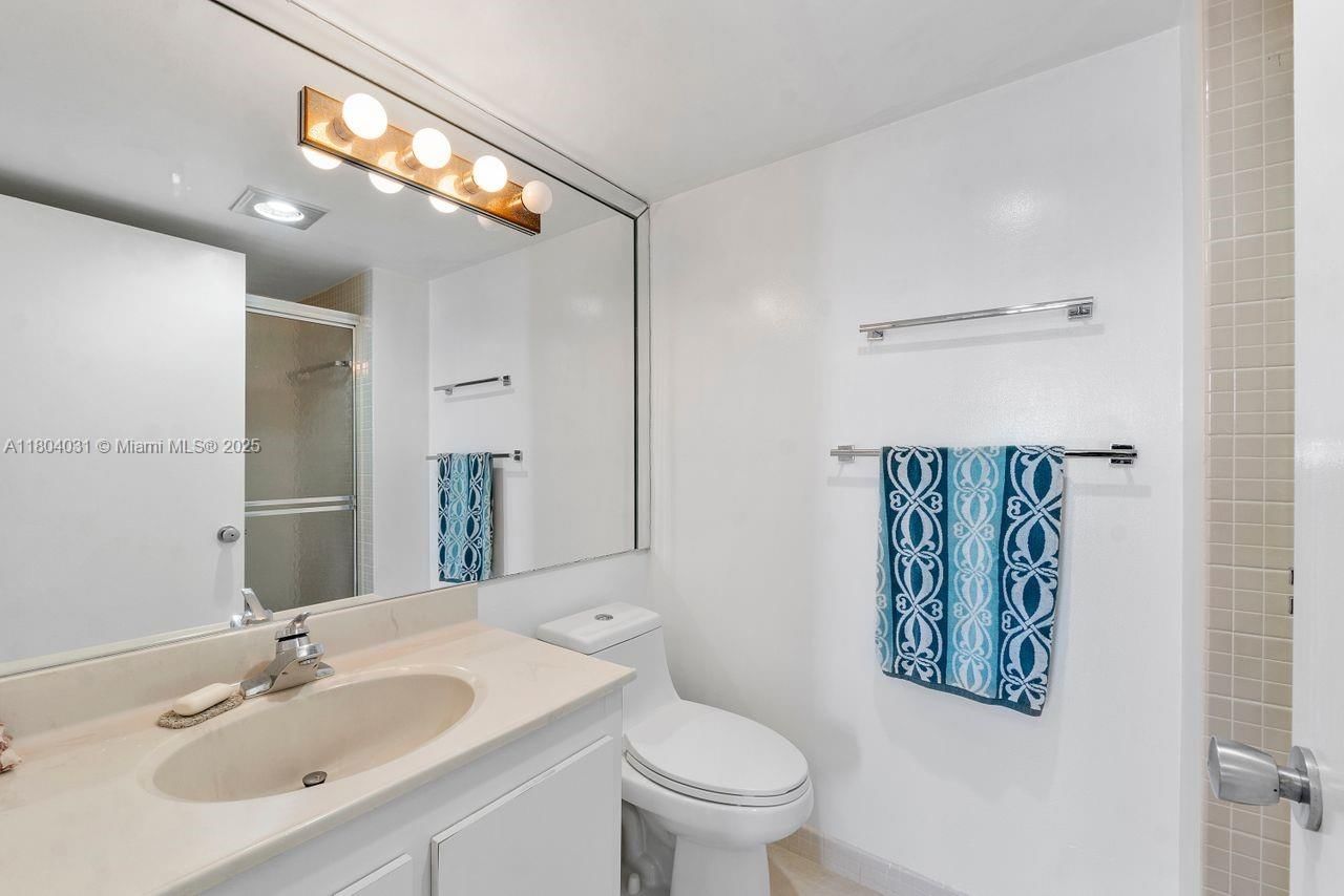 Real estate property located at 20355 34th Ct #929, Miami-dade, Delvista Towers Condo, Aventura, FL