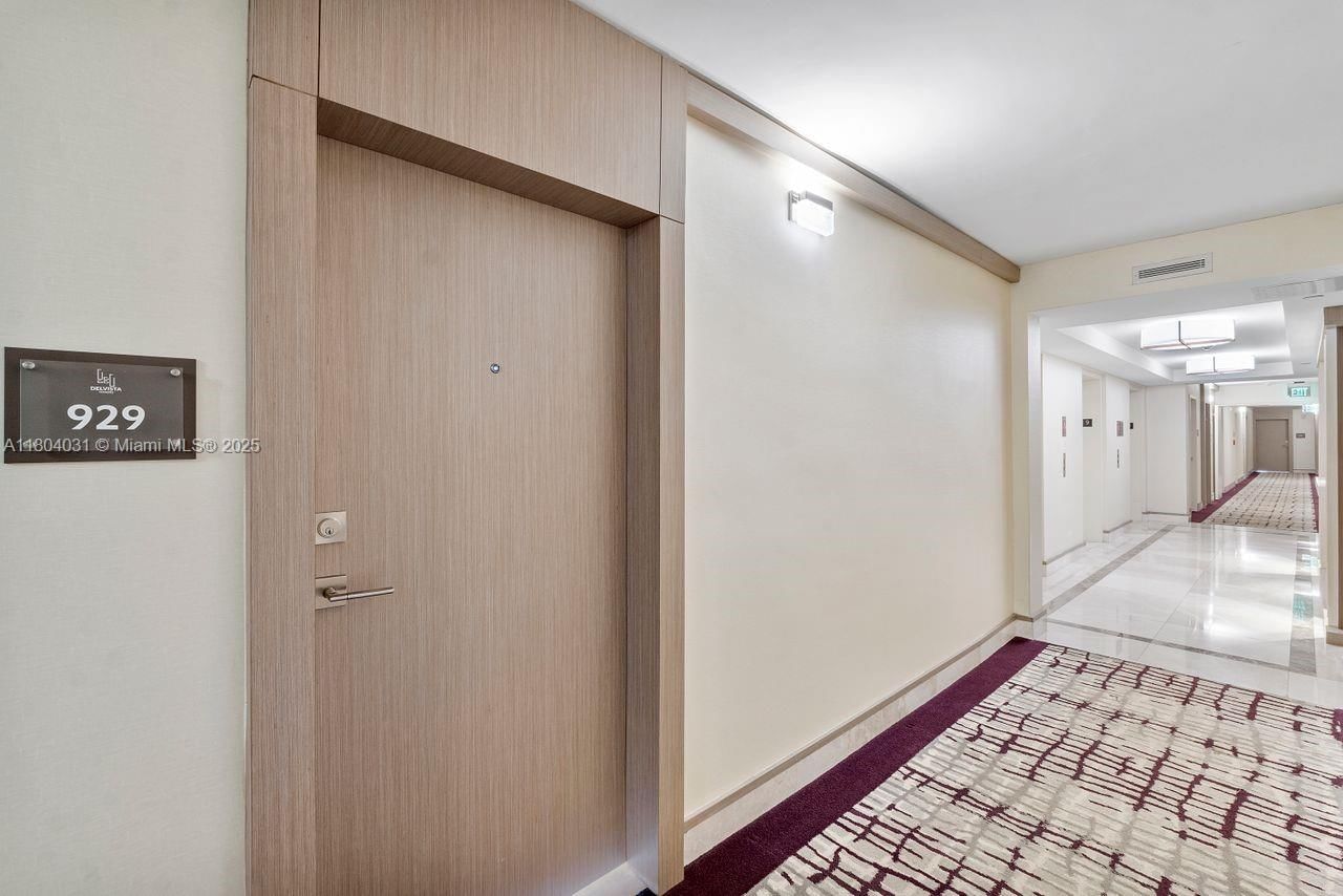 Real estate property located at 20355 34th Ct #929, Miami-dade, Delvista Towers Condo, Aventura, FL