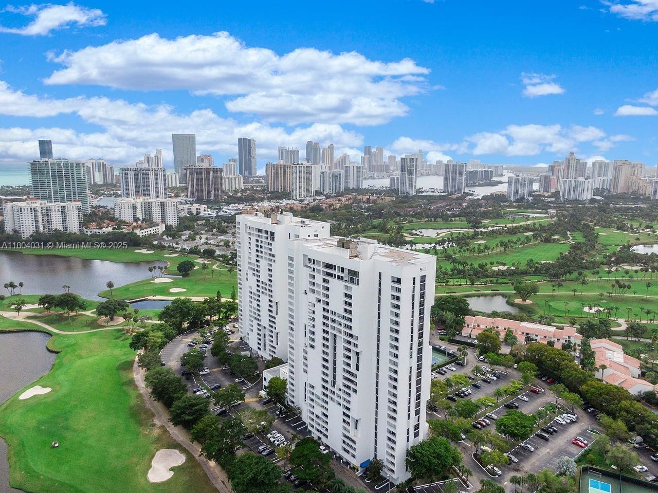 Real estate property located at 20355 34th Ct #929, Miami-dade, Delvista Towers Condo, Aventura, FL