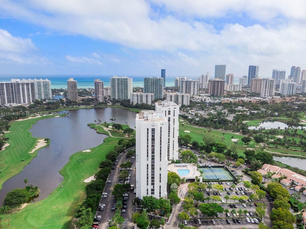 Real estate property located at 20355 34th Ct #929, Miami-dade, Delvista Towers Condo, Aventura, FL