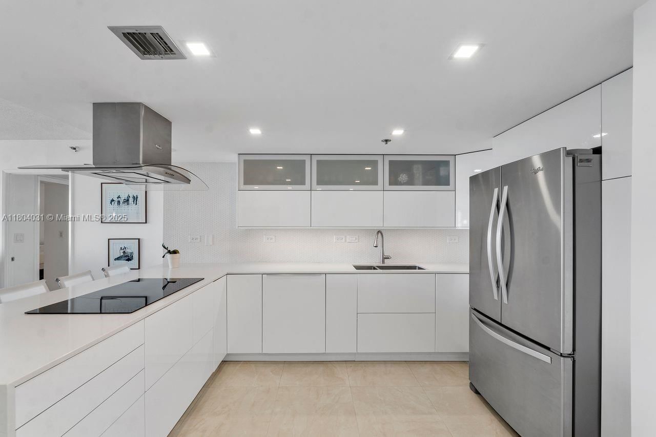 Real estate property located at 20355 34th Ct #929, Miami-dade, Delvista Towers Condo, Aventura, FL
