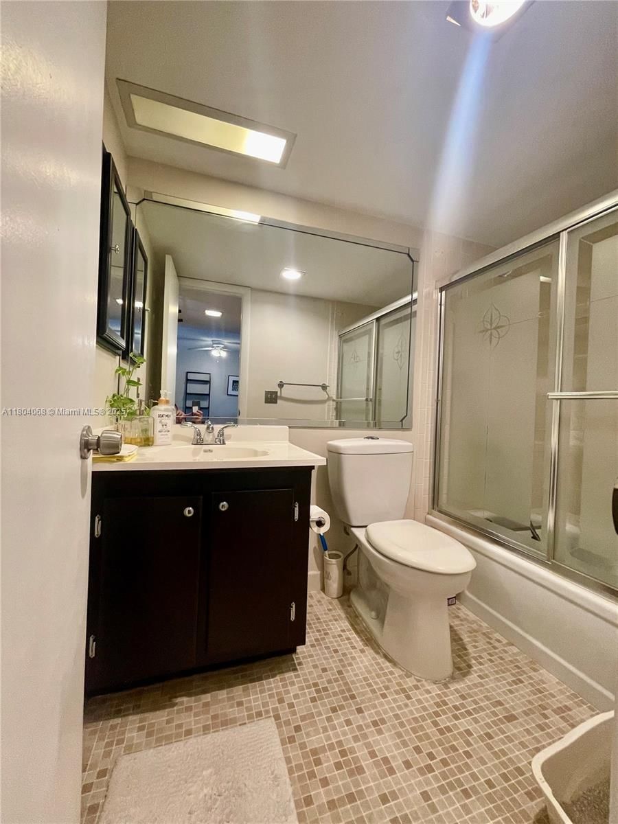 Real estate property located at 2312 Cypress Bend Dr #410, Broward, Cypress Bend I-b And I-c, Pompano Beach, FL