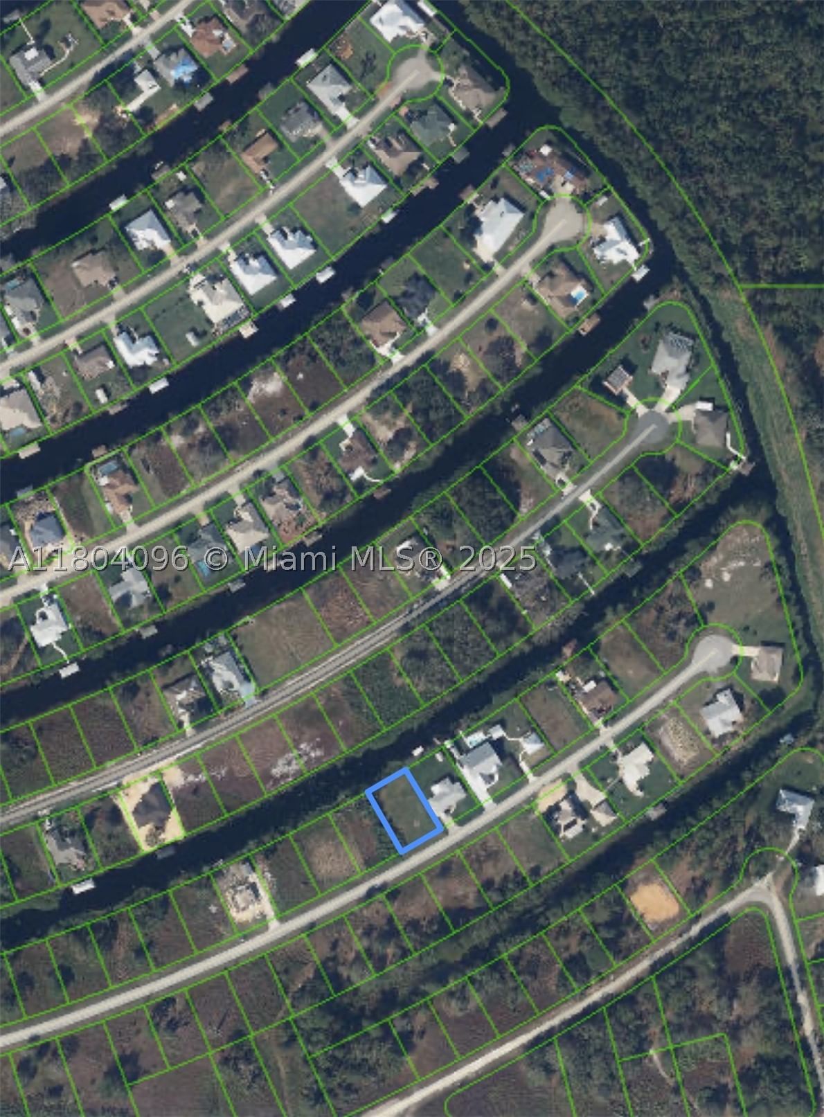 Real estate property located at 370 PARKER ST NE, Highlands, Placid Lakes Canals, Lake Placid, FL