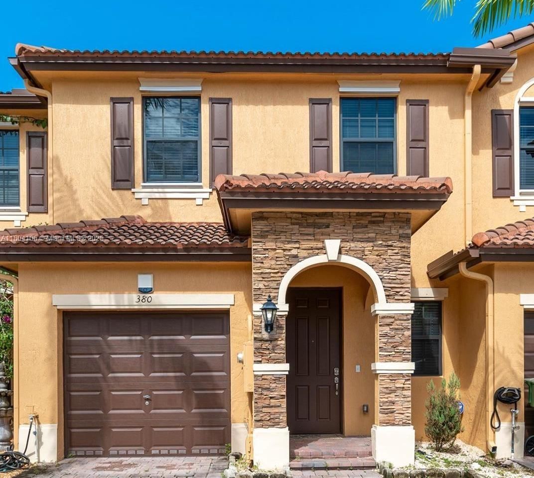 Real estate property located at 380 37th Ter, Miami-dade, Baywinds Of Ibiza, Homestead, FL