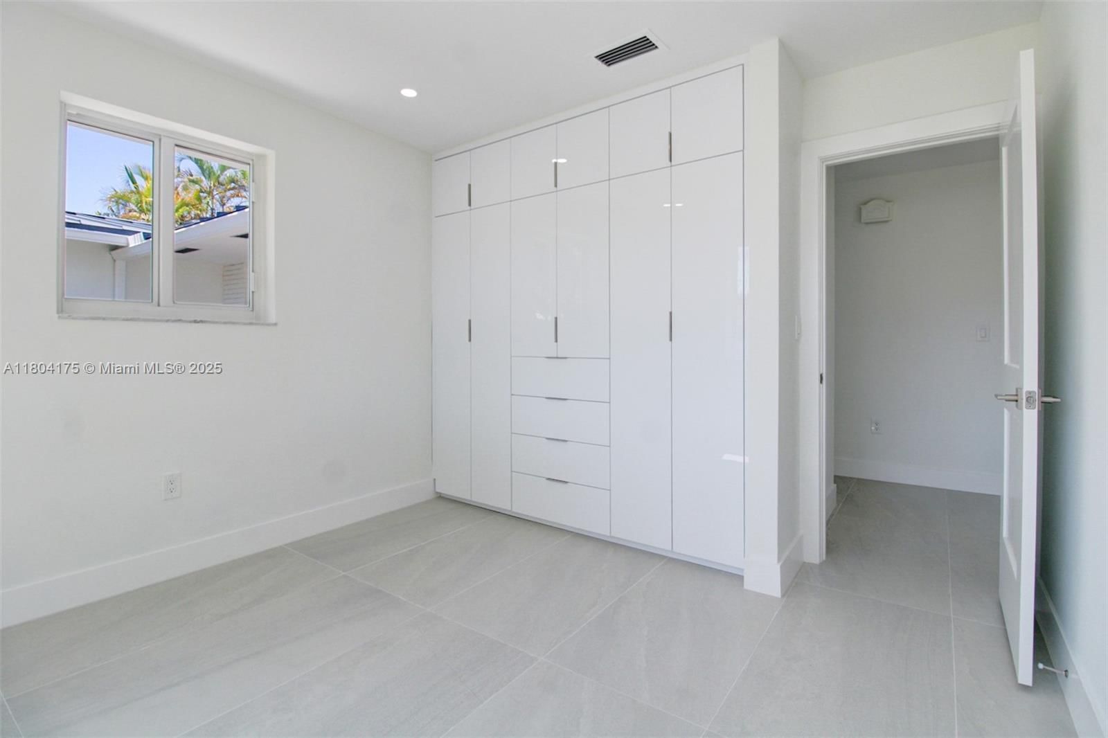 Real estate property located at 17640 84th Ct, Miami-dade, Malbrook, Palmetto Bay, FL