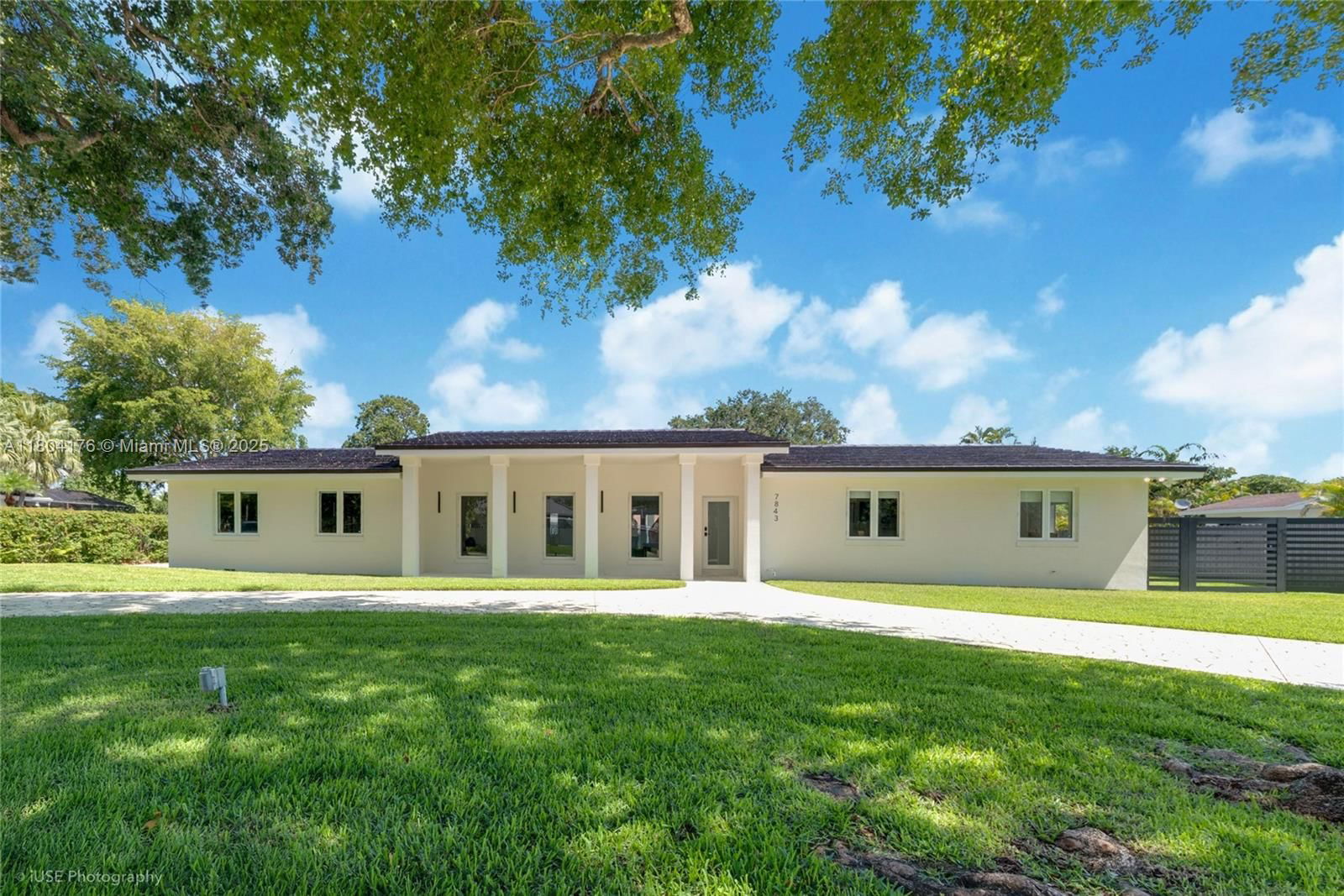 Real estate property located at 7843 166th St, Miami-dade, Avocado Acres 1st Addn, Palmetto Bay, FL