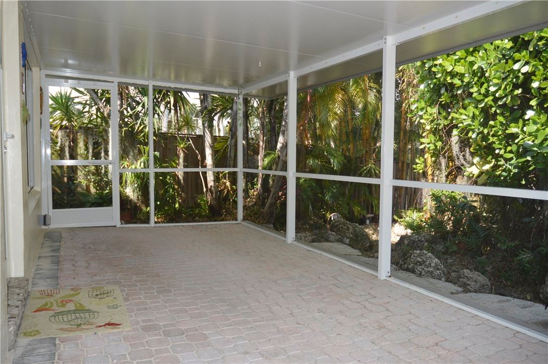 Real estate property located at 18125 17th Ave, Miami-dade, Scott Lake Manor Sec 4, Miami Gardens, FL