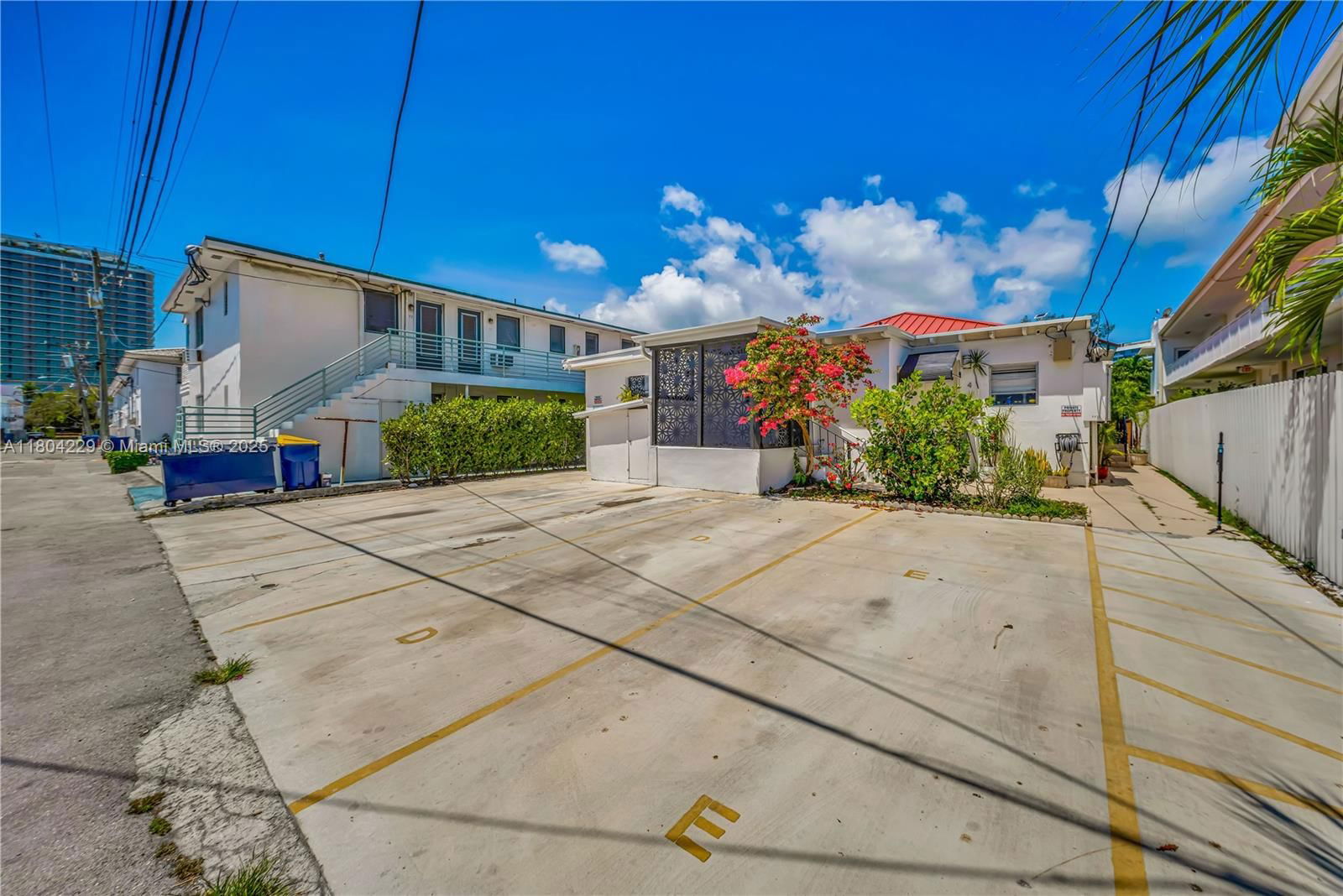 Real estate property located at 7411 Carlyle Ave, Miami-dade, Miami Beach, FL