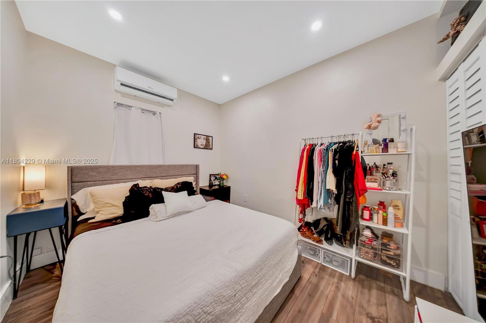 Real estate property located at 7411 Carlyle Ave, Miami-dade, Miami Beach, FL