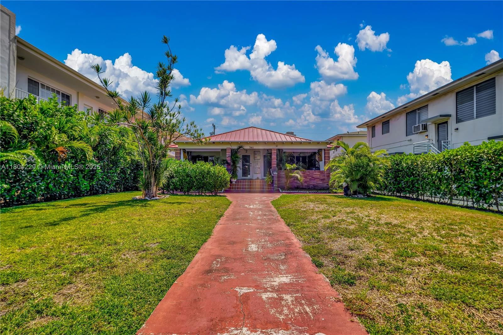 Real estate property located at 7411 Carlyle Ave, Miami-dade, Miami Beach, FL