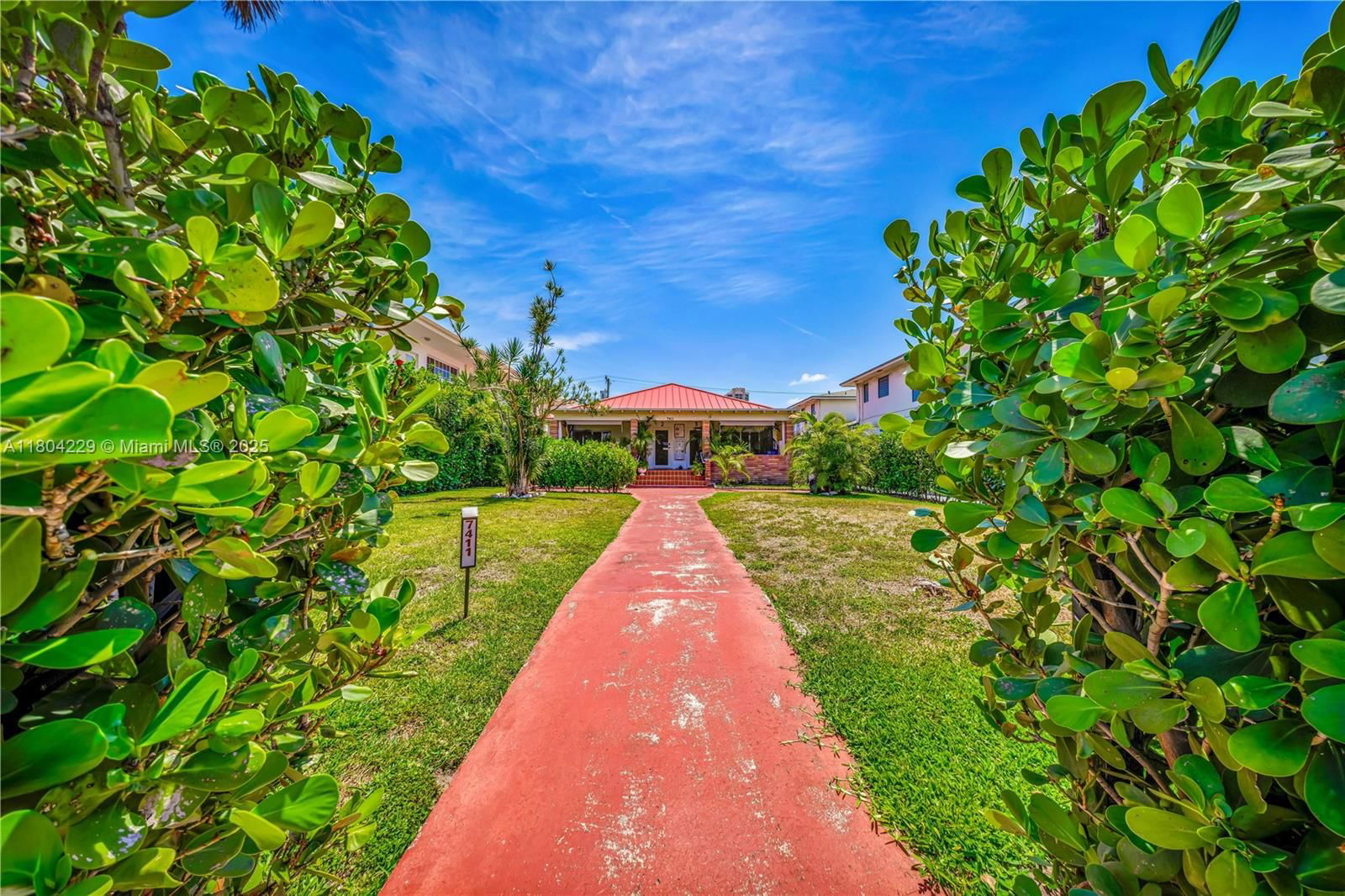 Real estate property located at 7411 Carlyle Ave, Miami-dade, Miami Beach, FL