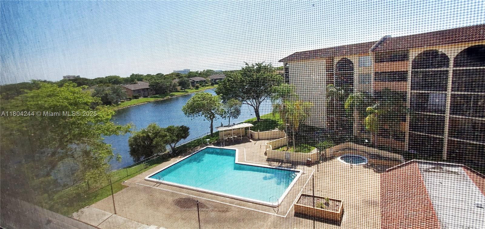 Real estate property located at 3905 Nob Hill Rd #510, Broward, Sunrise Island Condominiu, Sunrise, FL