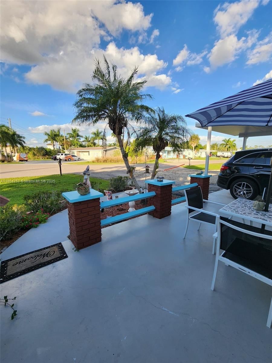 Real estate property located at 812 Lake McGregor Dr, Lee, Blvd Hts Shopping Center, Fort Myers, FL