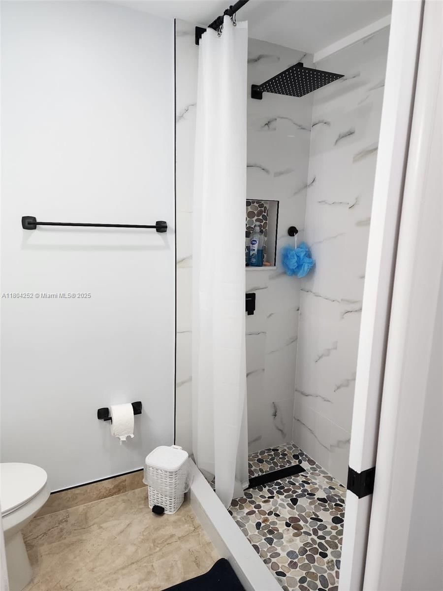 Real estate property located at 812 Lake McGregor Dr, Lee, Blvd Hts Shopping Center, Fort Myers, FL