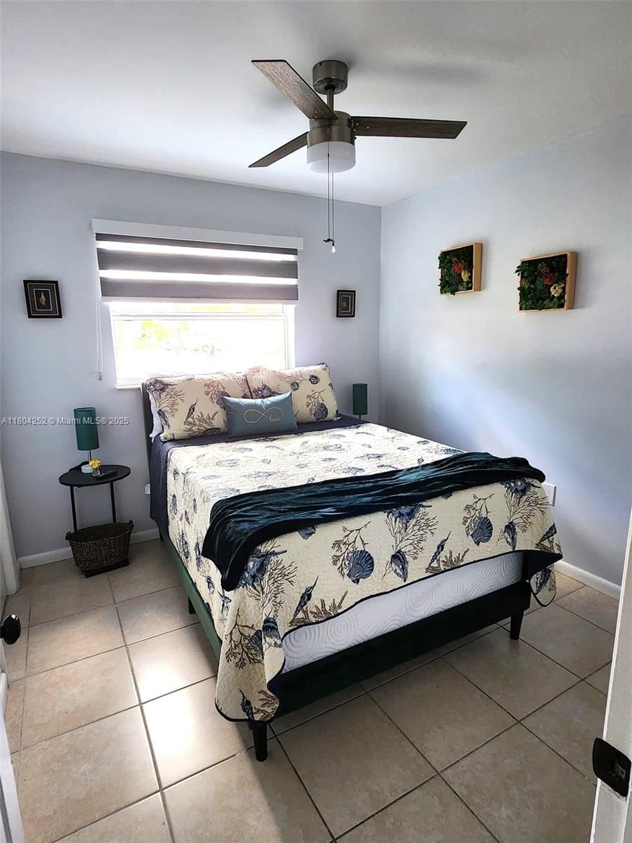 Real estate property located at 812 Lake McGregor Dr, Lee, Blvd Hts Shopping Center, Fort Myers, FL