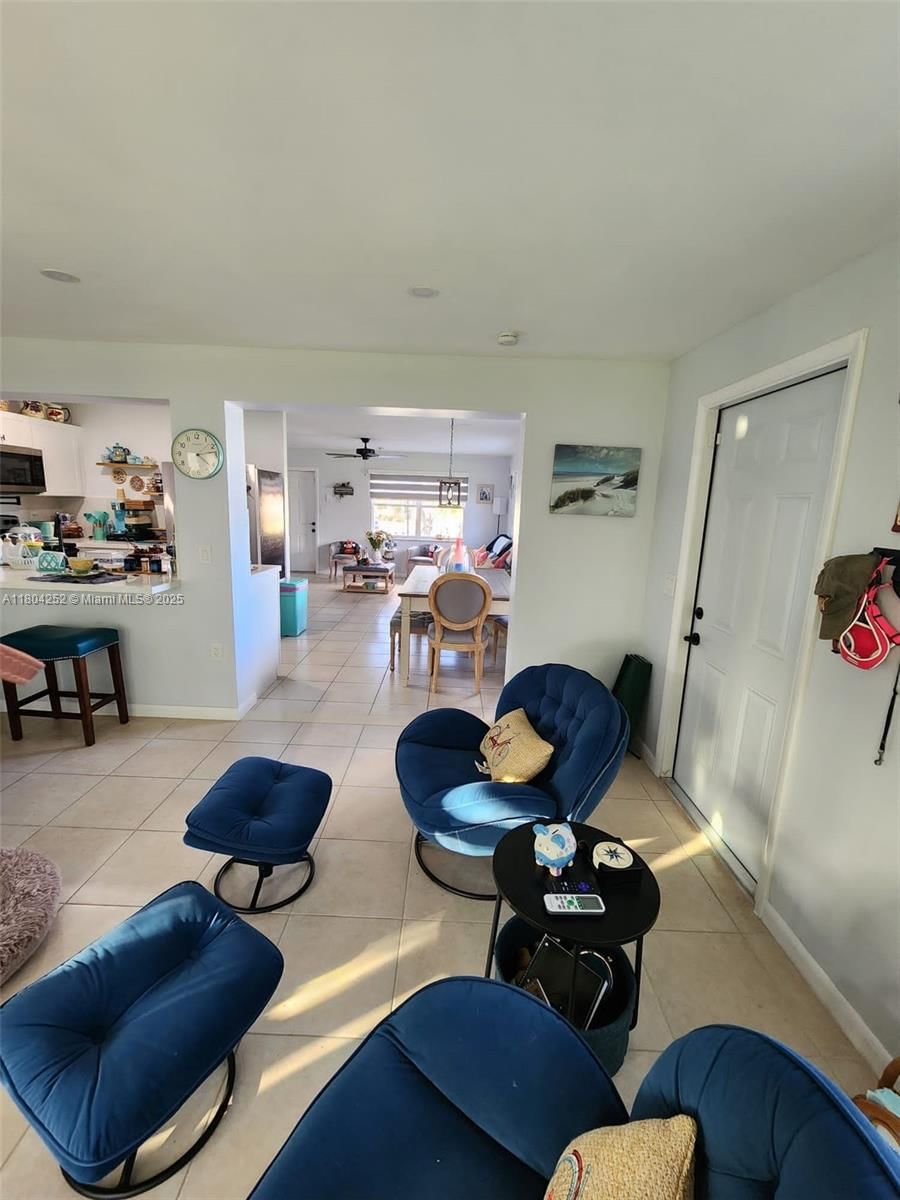 Real estate property located at 812 Lake McGregor Dr, Lee, Blvd Hts Shopping Center, Fort Myers, FL