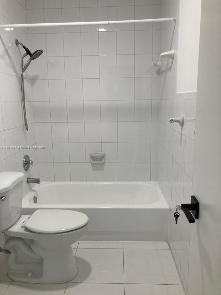 Real estate property located at 3321 110th Ave, Miami-dade, Nunez Sub, Miami, FL