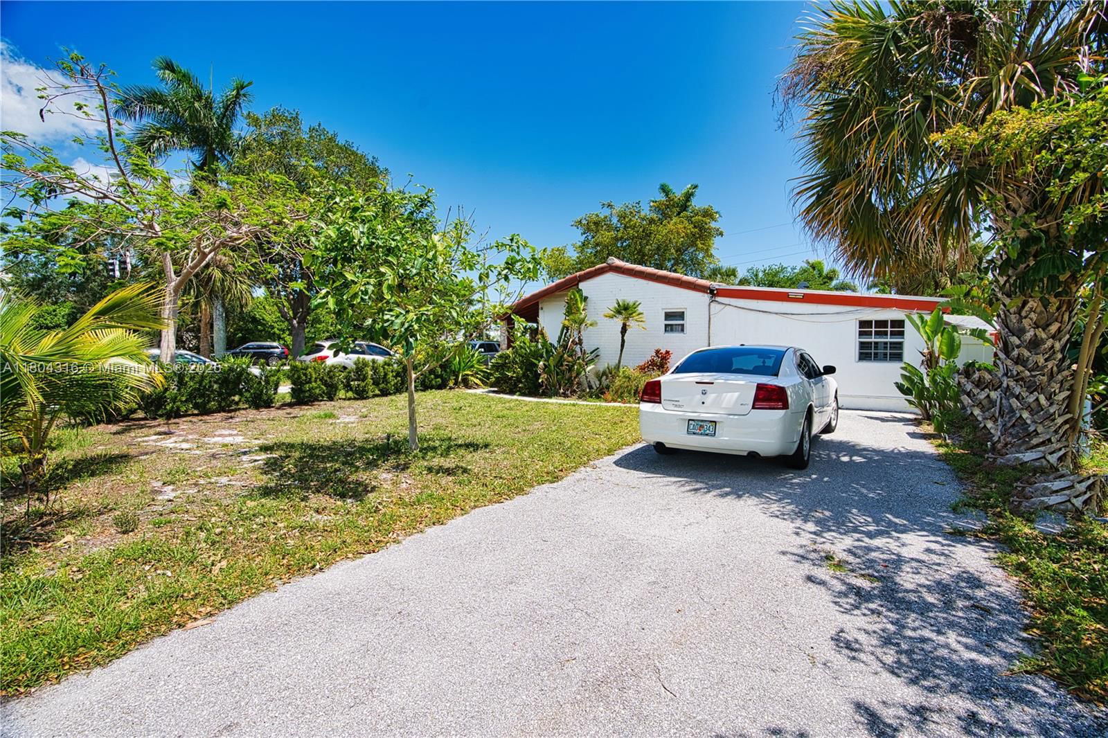 Real estate property located at 470 Tequesta Dr, Palm Beach, Jupiter In The Pines Sec, Tequesta, FL