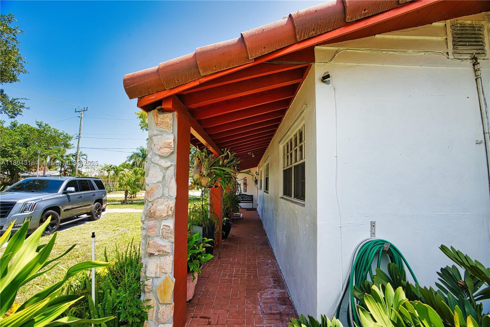 Real estate property located at 470 Tequesta Dr, Palm Beach, Jupiter In The Pines Sec, Tequesta, FL