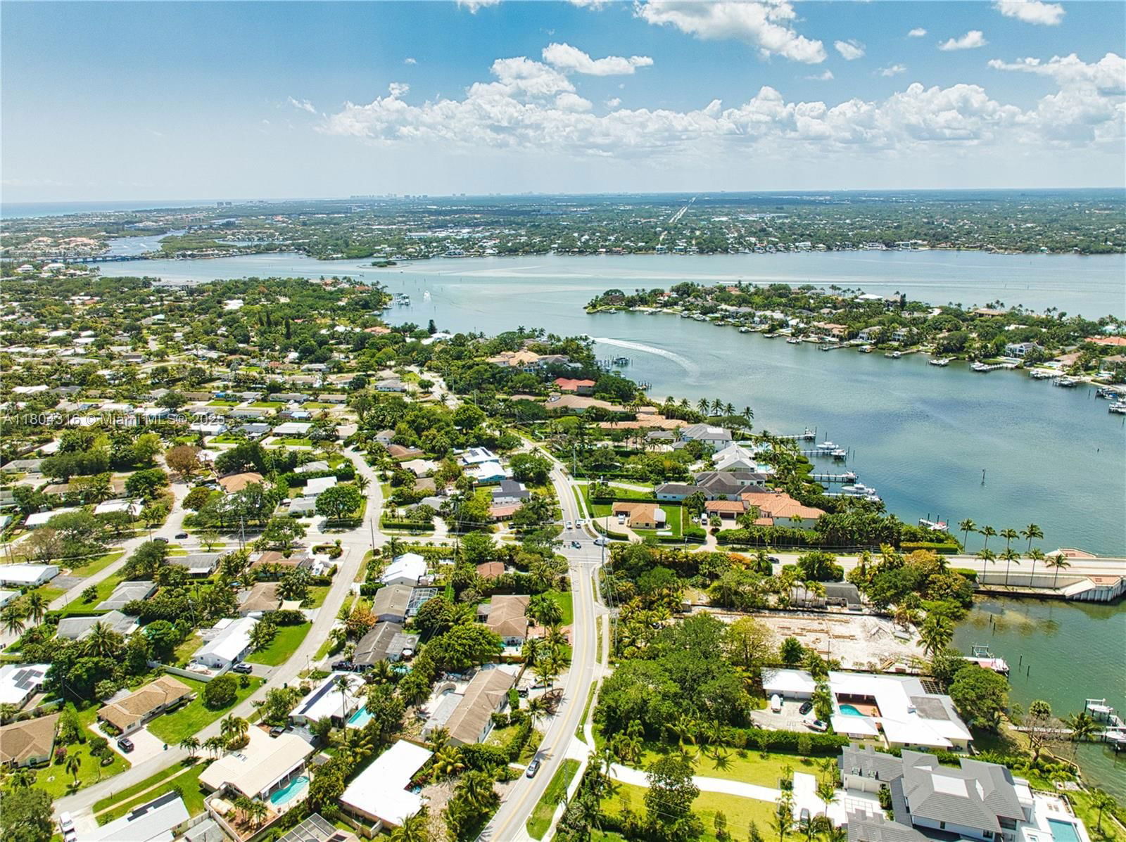 Real estate property located at 470 Tequesta Dr, Palm Beach, Jupiter In The Pines Sec, Tequesta, FL