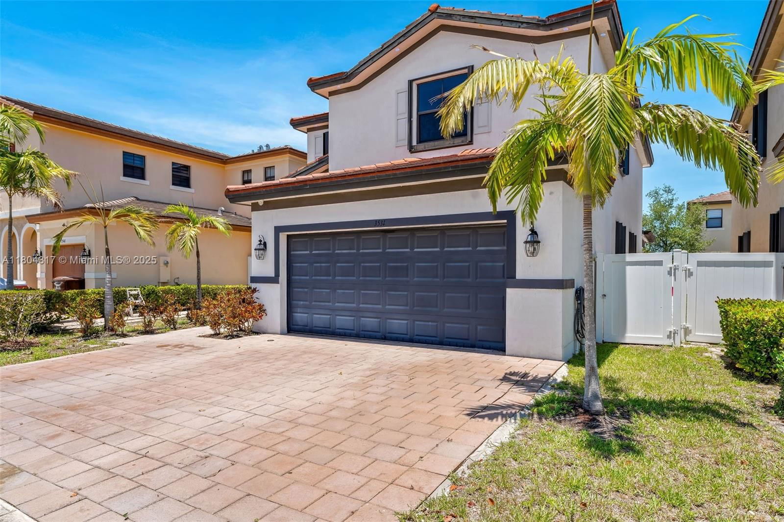 Real estate property located at 3531 104th Ter, Miami-dade, Aquabella Section Two, Hialeah, FL