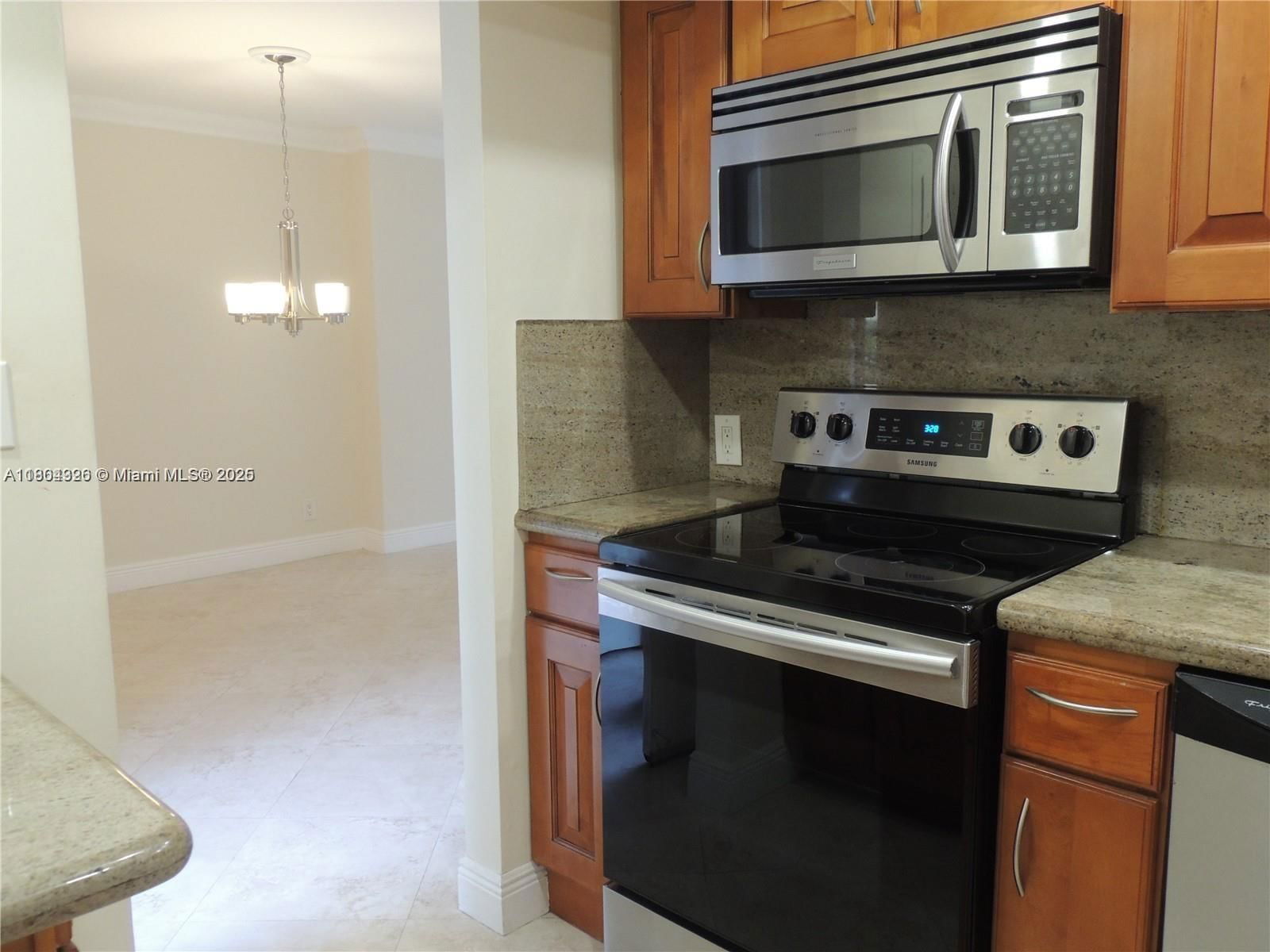 Real estate property located at 3101 Country Club Dr #107, Miami-dade, Bravura Ii Condo, Aventura, FL