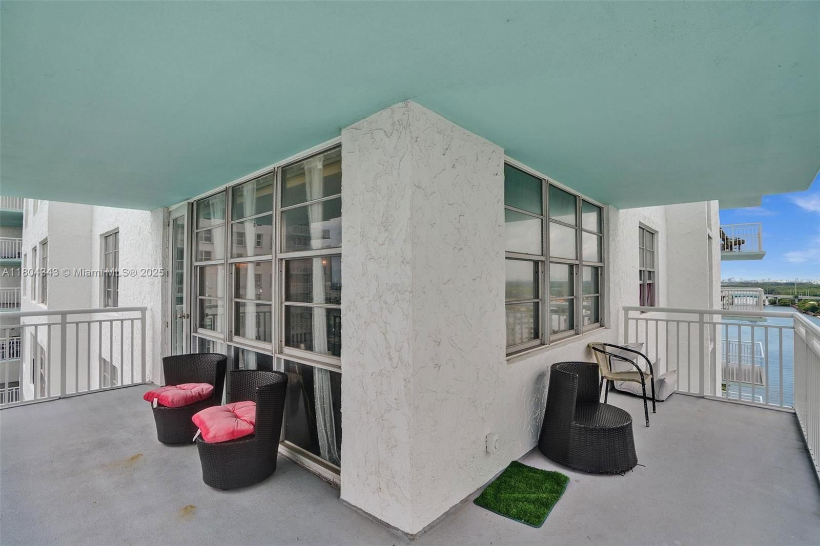 Real estate property located at 301 174th St #1503, Miami-dade, Winston Towers 500 Condo, Sunny Isles Beach, FL