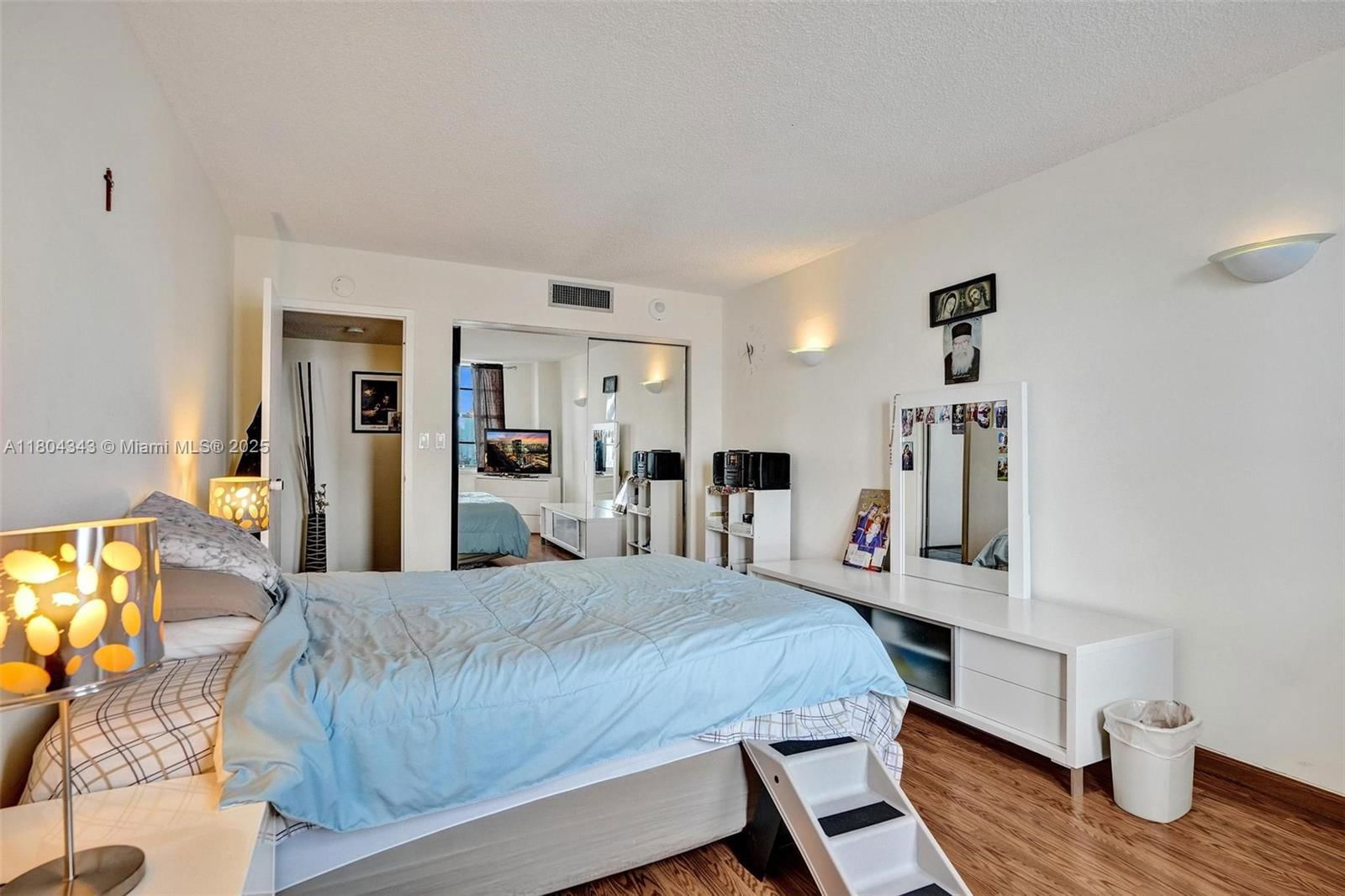 Real estate property located at 301 174th St #1503, Miami-dade, Winston Towers 500 Condo, Sunny Isles Beach, FL
