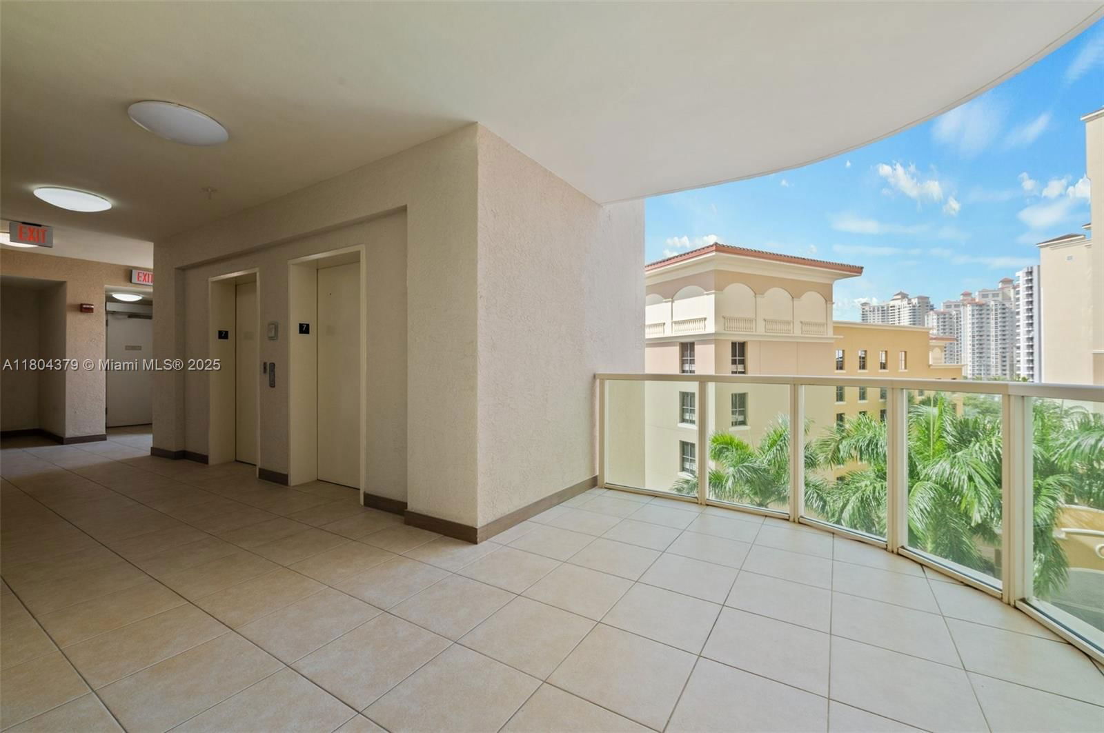 Real estate property located at 3330 190th St #717, Miami-dade, Aventura Marina Condo Num, Aventura, FL