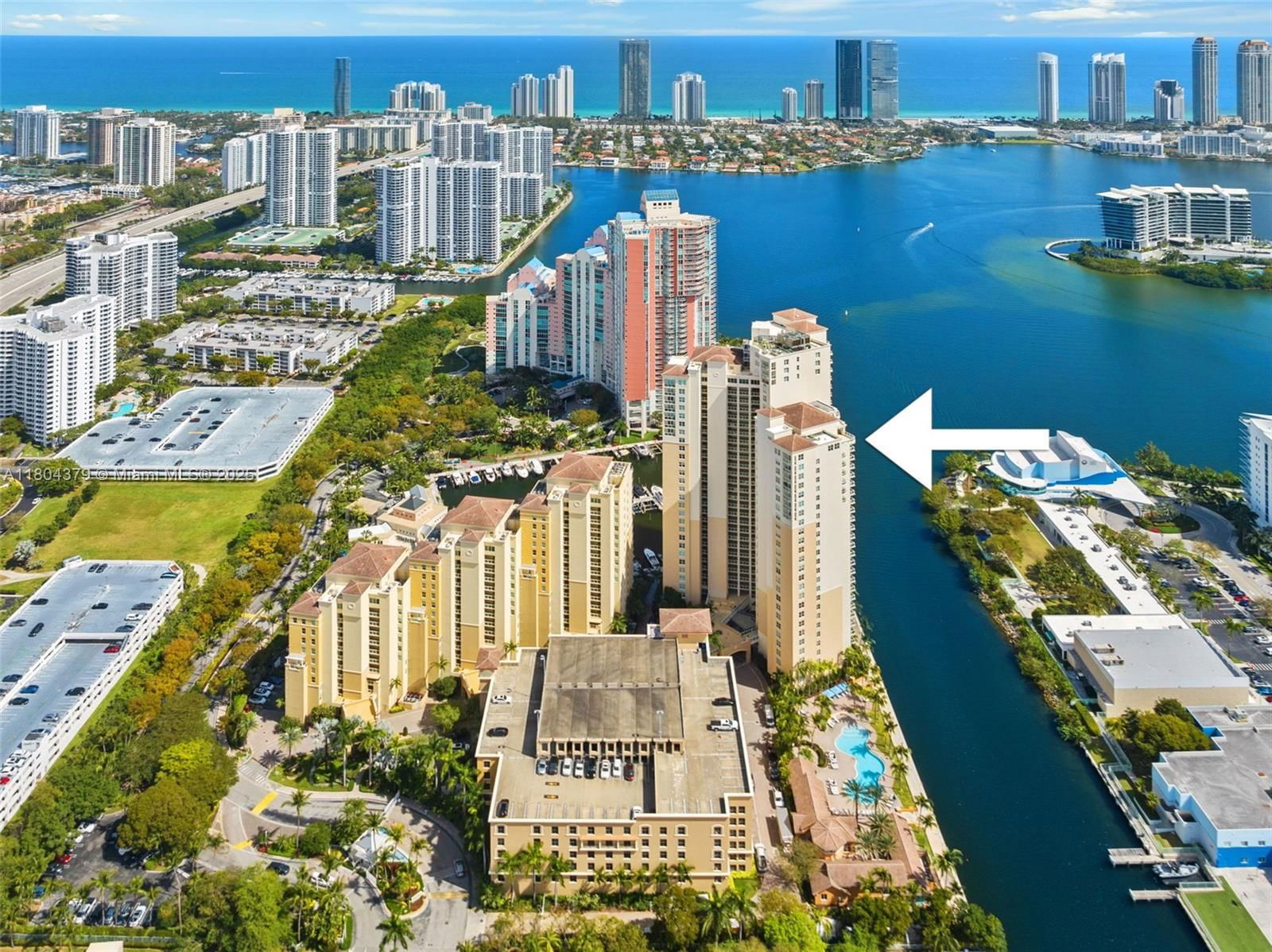 Real estate property located at 3330 190th St #717, Miami-dade, Aventura Marina Condo Num, Aventura, FL