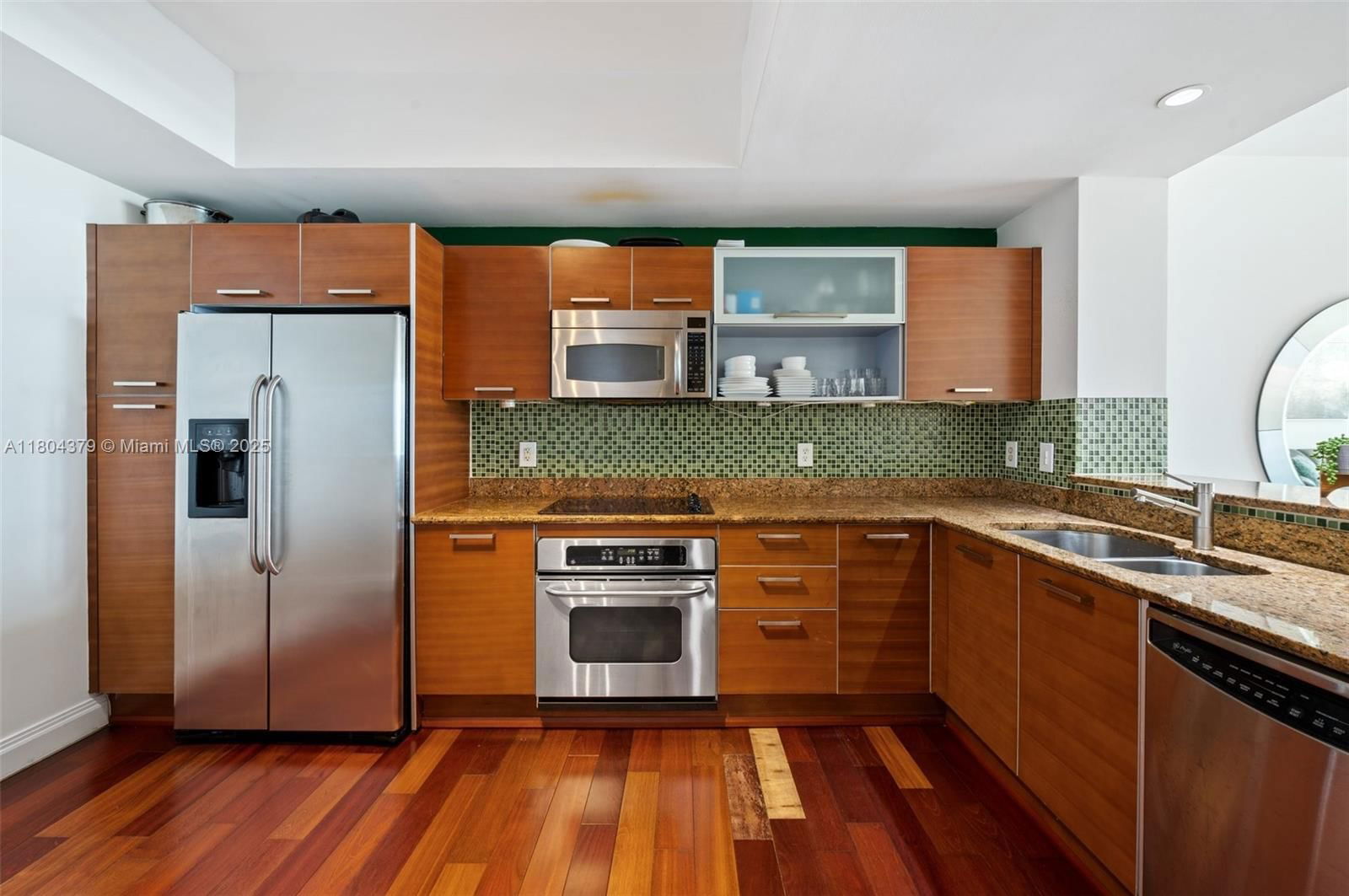 Real estate property located at 3330 190th St #717, Miami-dade, Aventura Marina Condo Num, Aventura, FL