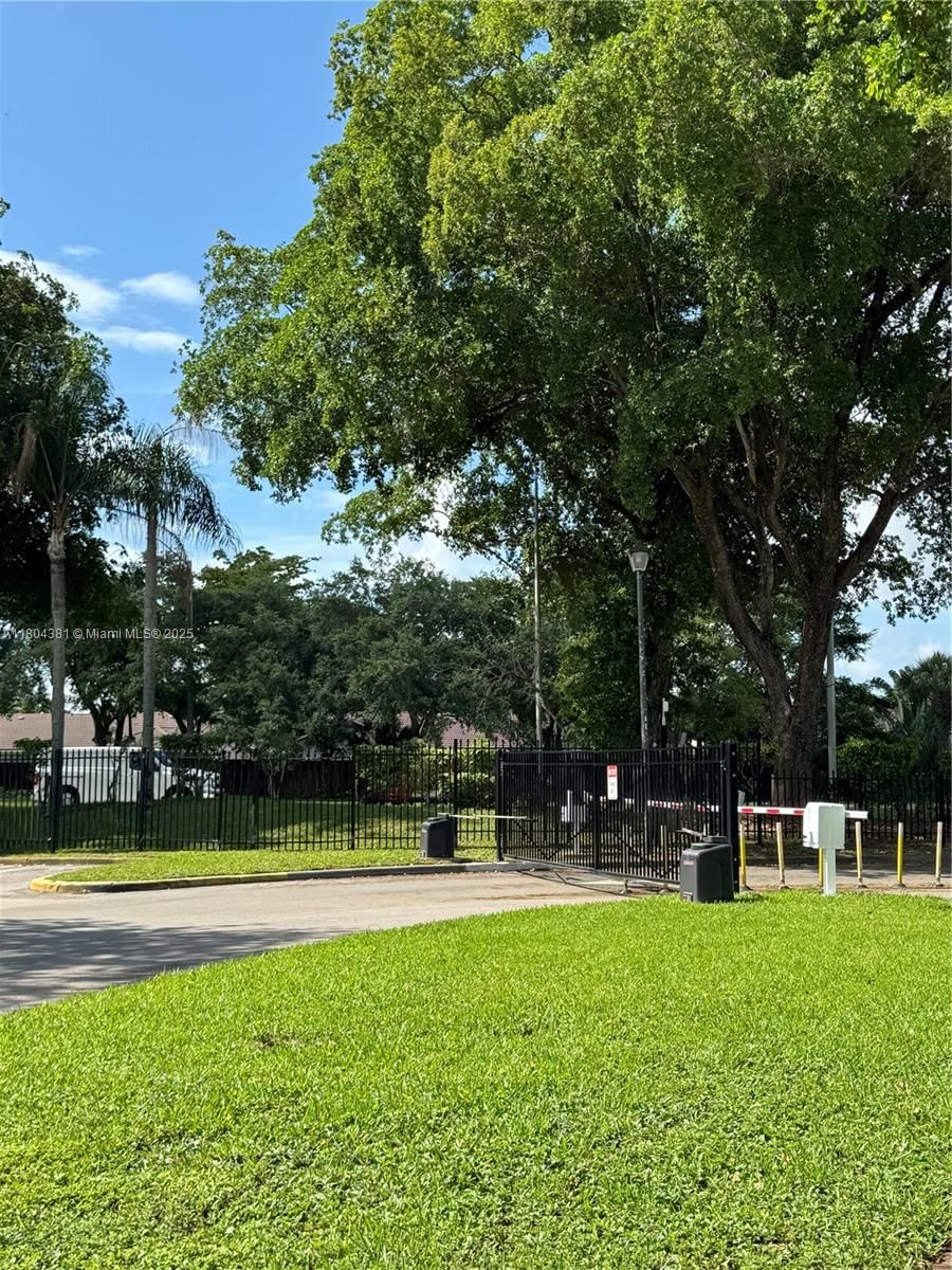 Real estate property located at , Broward, Atlantic Springs Condo, Coral Springs, FL
