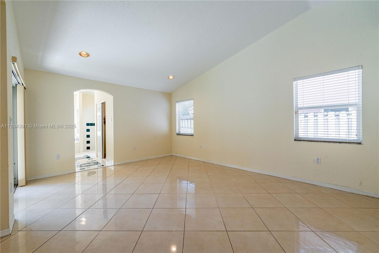 Real estate property located at 1840 135th Way, Broward, Flamingo Estates, Miramar, FL