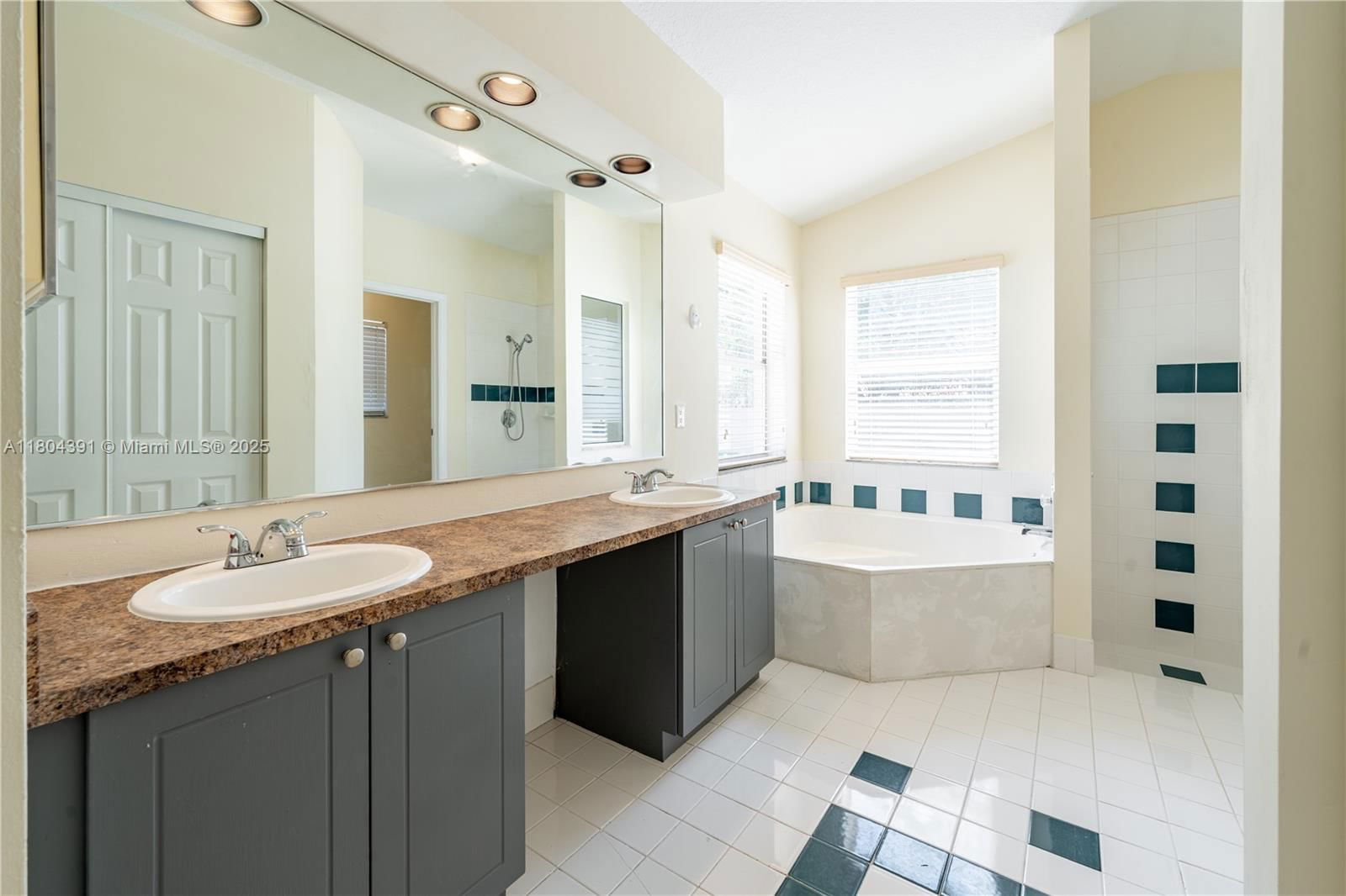 Real estate property located at 1840 135th Way, Broward, Flamingo Estates, Miramar, FL