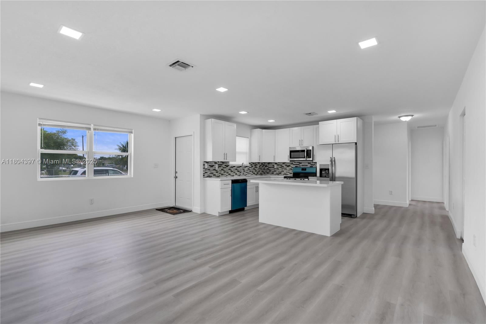Real estate property located at 8330 35th Pl, Miami-dade, Elson Manors, Miami, FL