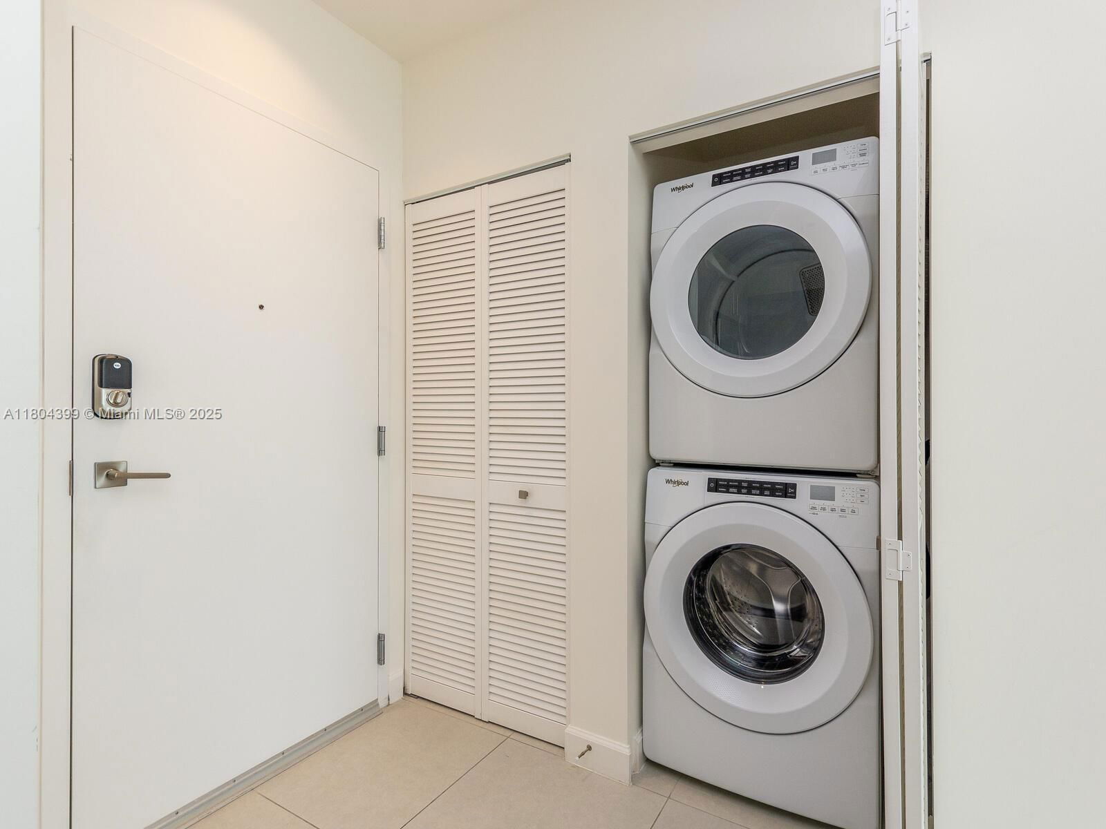 Real estate property located at 5350 84th Ave #1018, Miami-dade, 5350 Park Condo, Doral, FL