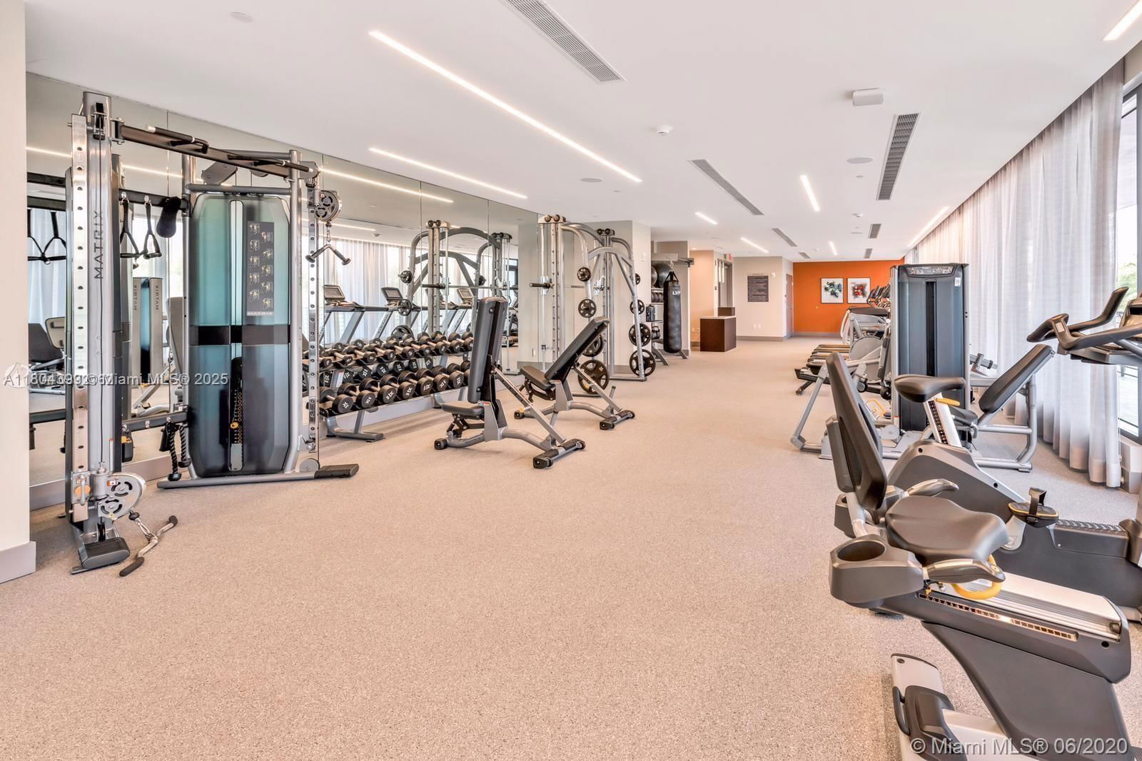 Real estate property located at 5350 84th Ave #1018, Miami-dade, 5350 Park Condo, Doral, FL