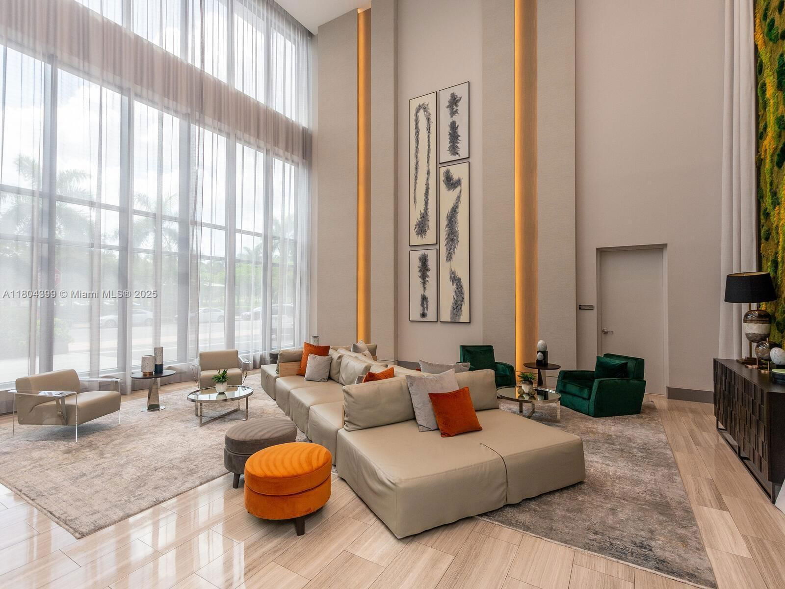 Real estate property located at 5350 84th Ave #1018, Miami-dade, 5350 Park Condo, Doral, FL