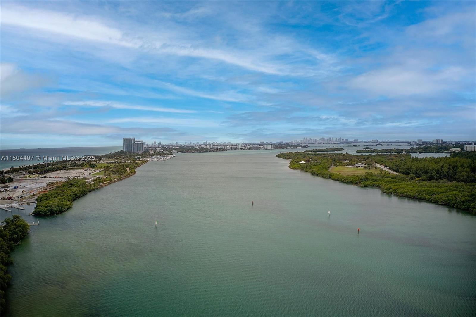 Real estate property located at 300 Bayview Dr #2108, Miami-dade, Arlen House Condo, Sunny Isles Beach, FL