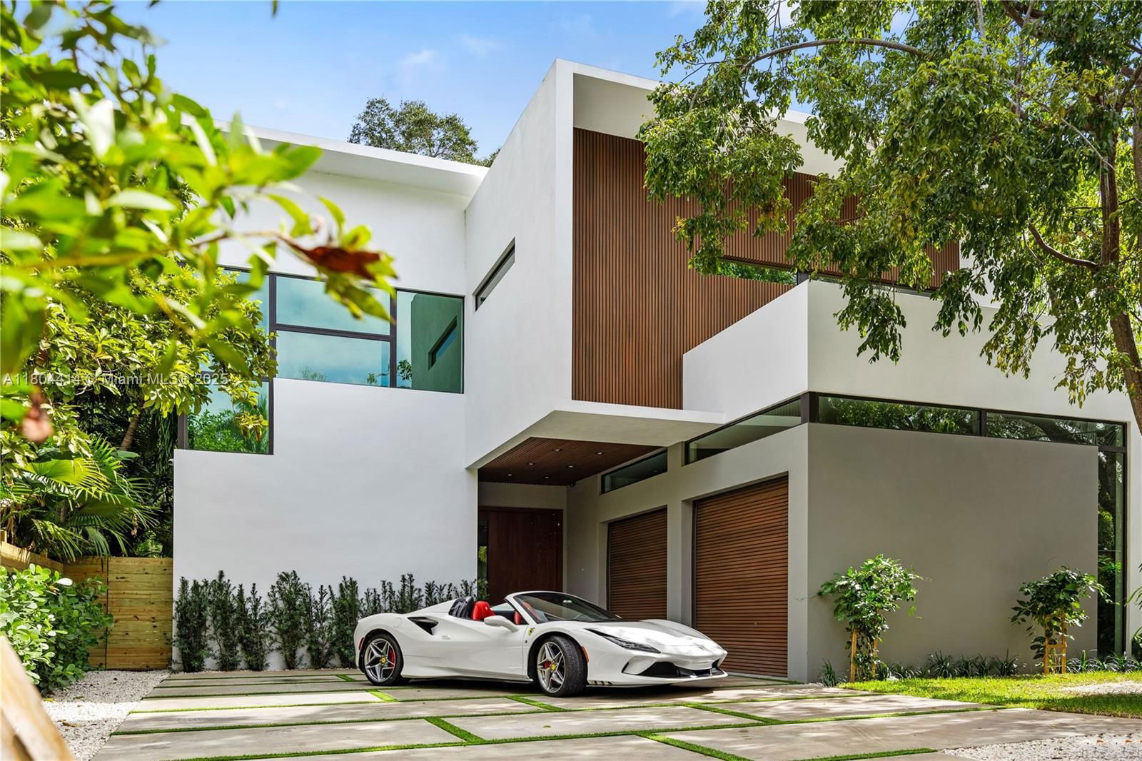 Real estate property located at 2805 Freeman St, Miami-dade, Town Hall Comm Addn, Miami, FL