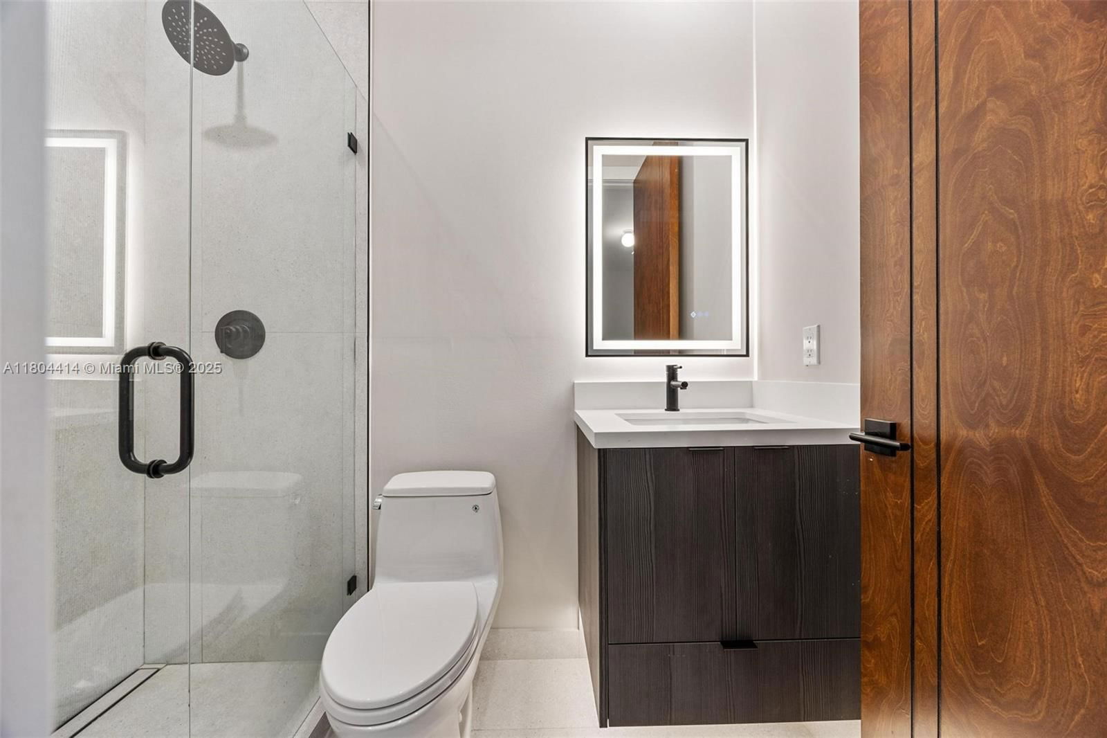 Real estate property located at 2805 Freeman St, Miami-dade, Town Hall Comm Addn, Miami, FL