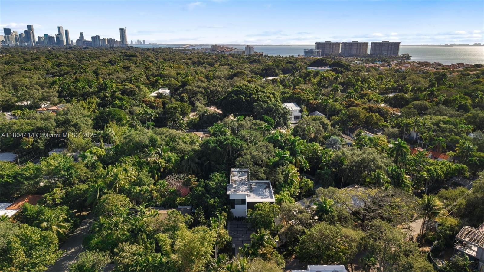 Real estate property located at 2805 Freeman St, Miami-dade, Town Hall Comm Addn, Miami, FL