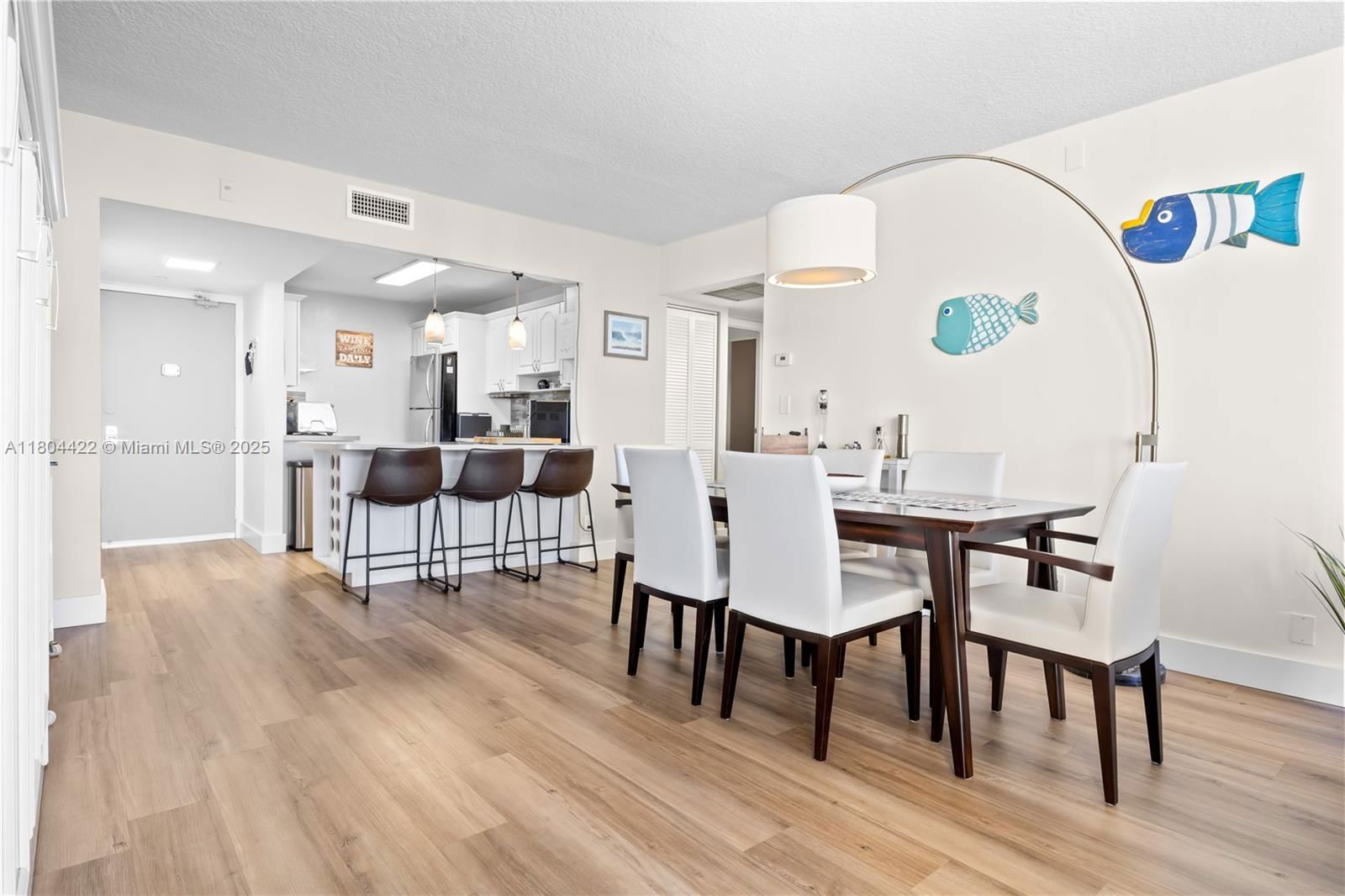 Real estate property located at 20301 Country Club Dr #1623, Miami-dade, Coronado Condo- Tower Ii, Aventura, FL