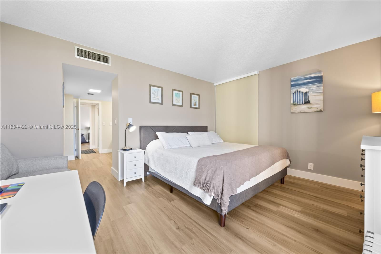 Real estate property located at 20301 Country Club Dr #1623, Miami-dade, Coronado Condo- Tower Ii, Aventura, FL